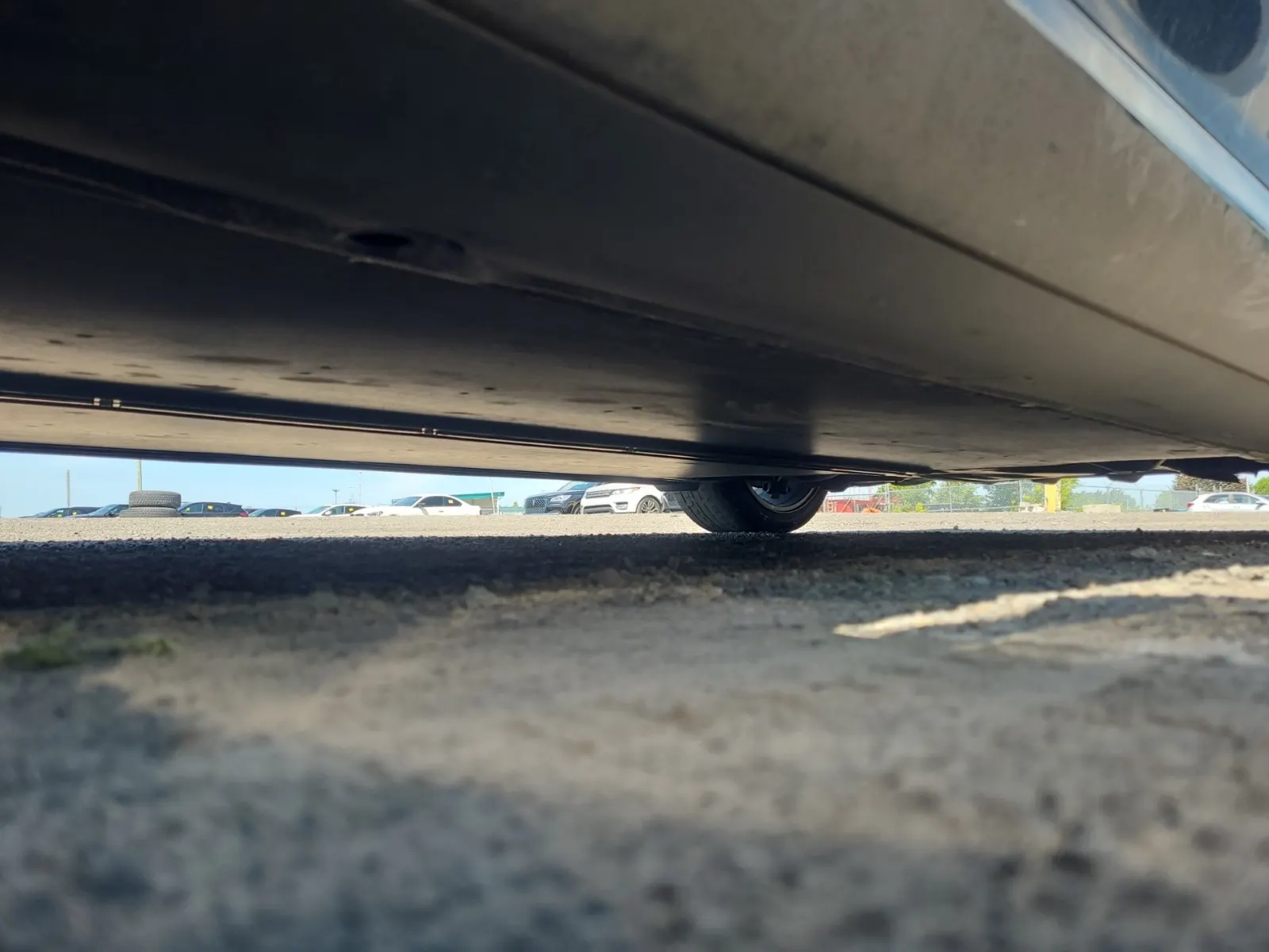 Undercarriage - Driver Photo