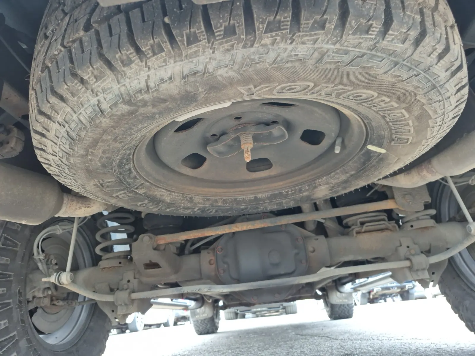 Spare Tire & Wheel Photo