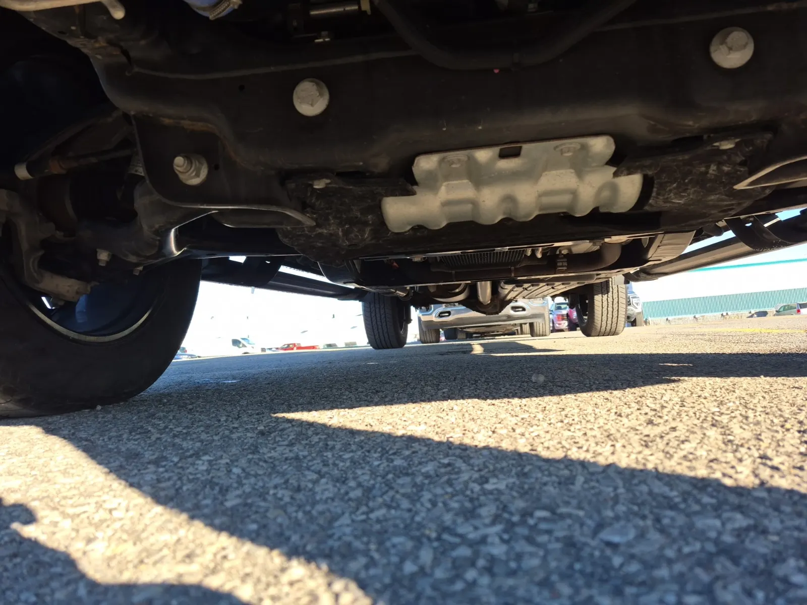 Undercarriage - Front Photo