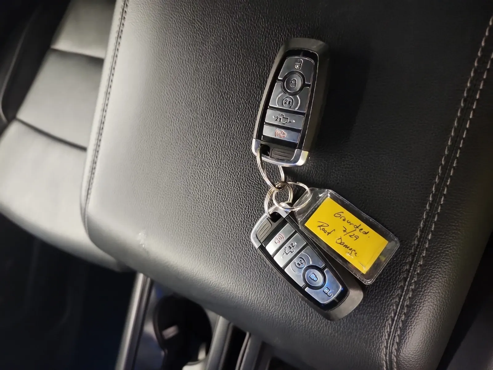 Keys/Fobs/Manual Photo