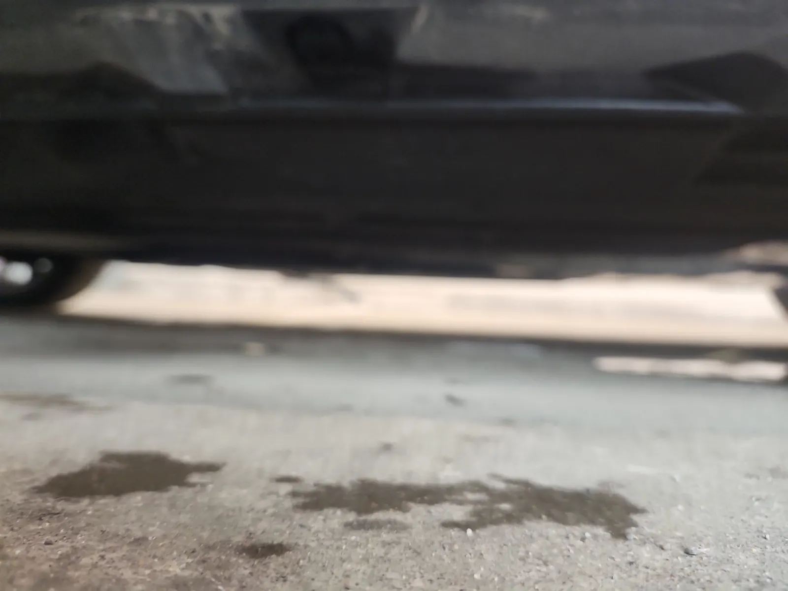 Undercarriage - Driver Photo