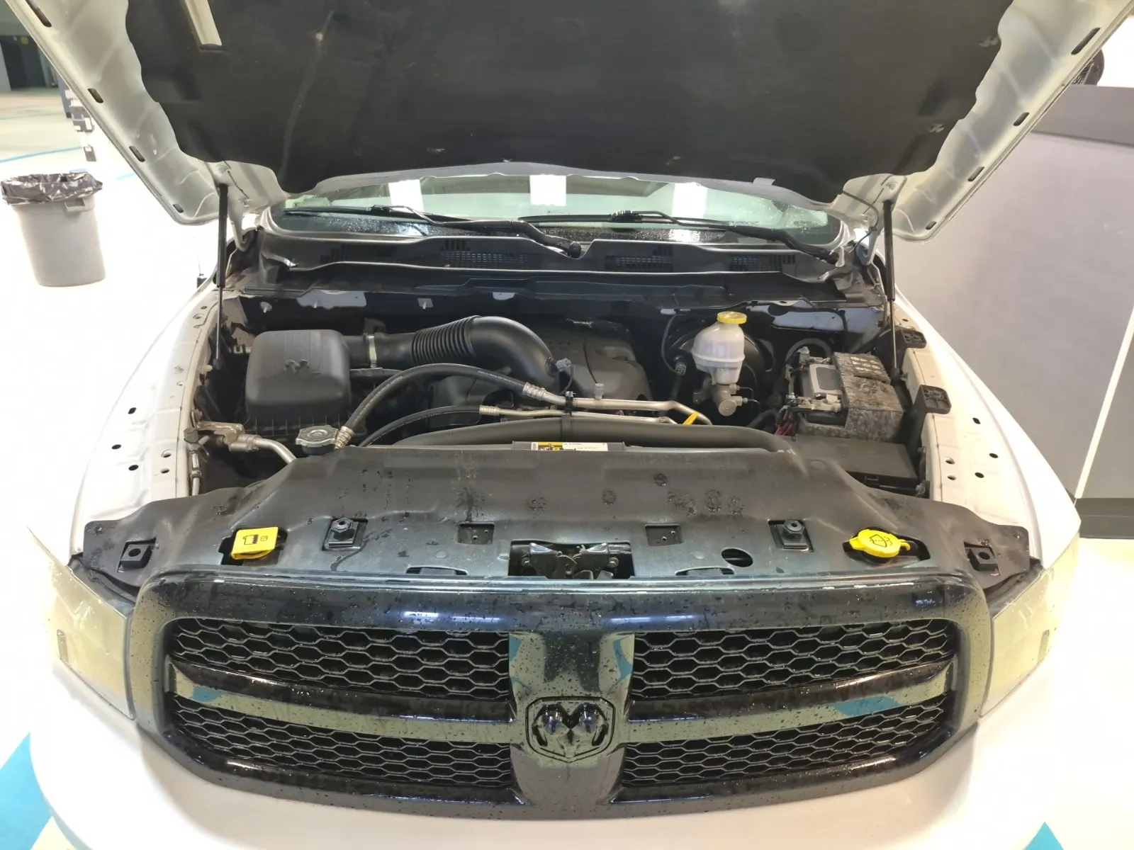 Engine Photo