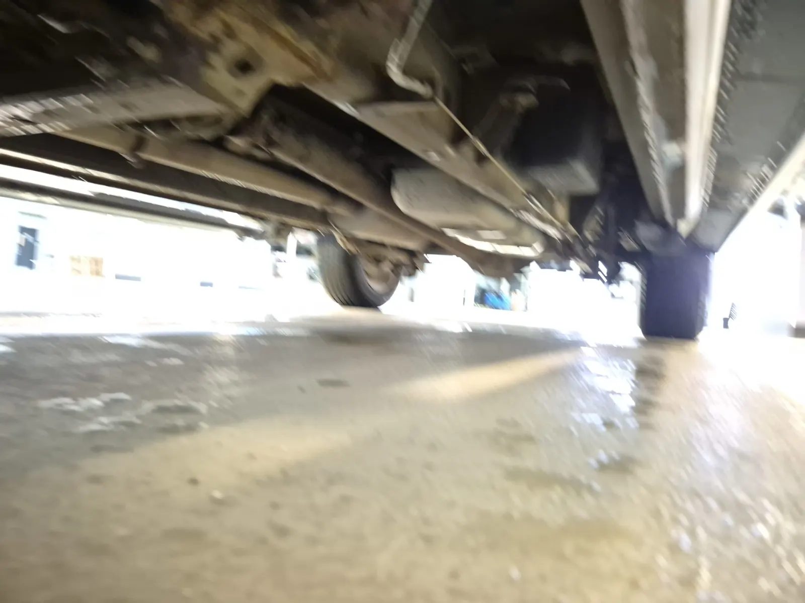 Undercarriage - Driver Photo