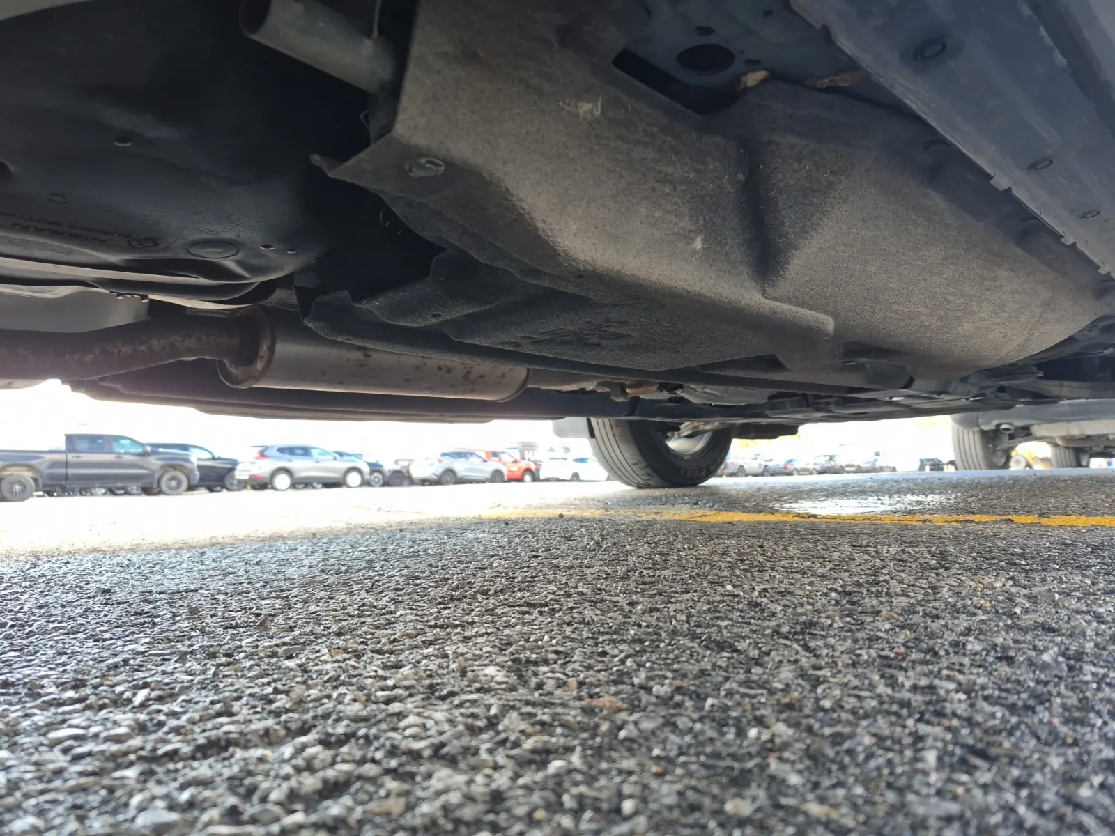 Undercarriage - Passenger Photo