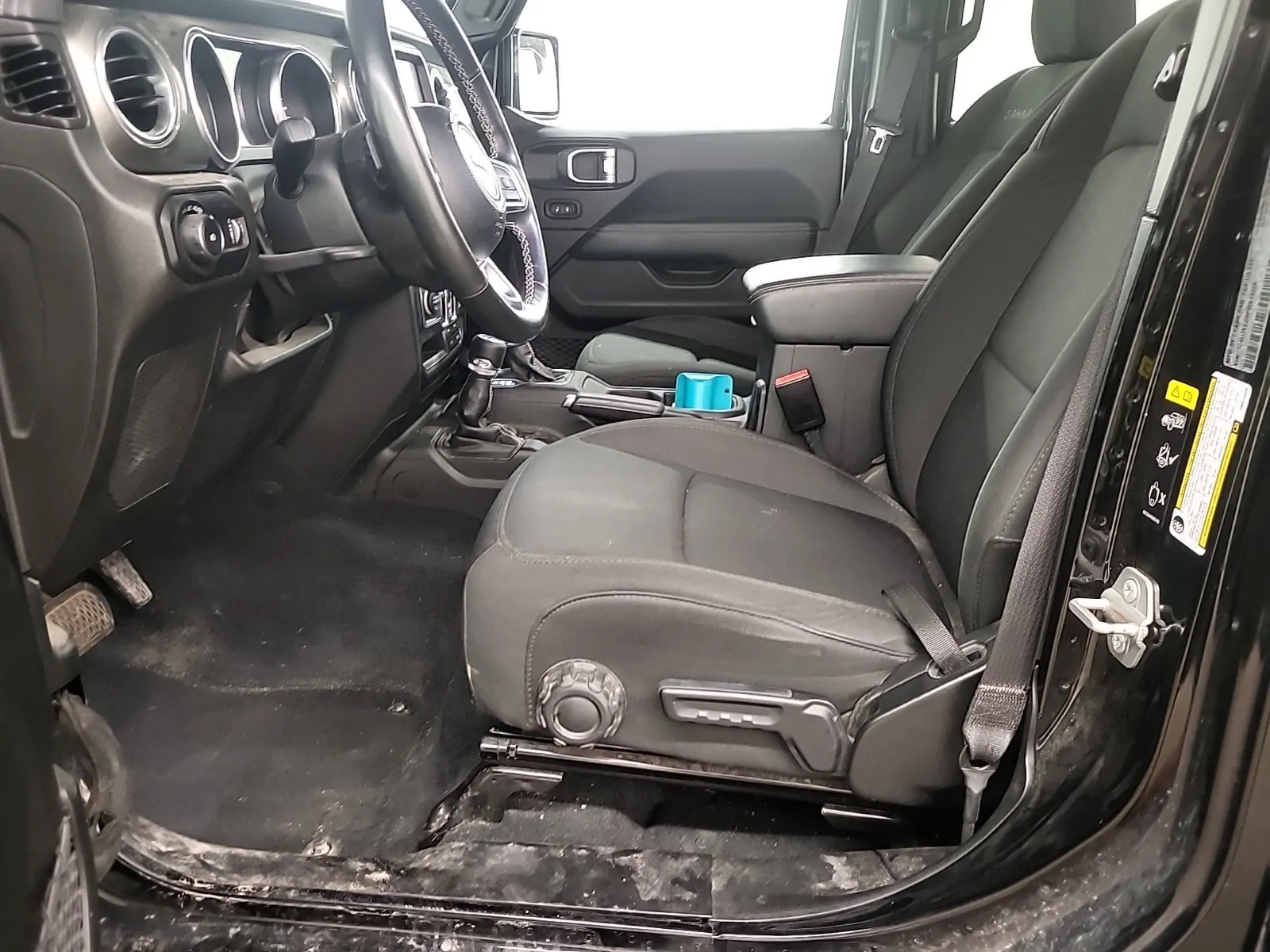 Front Interior Photo