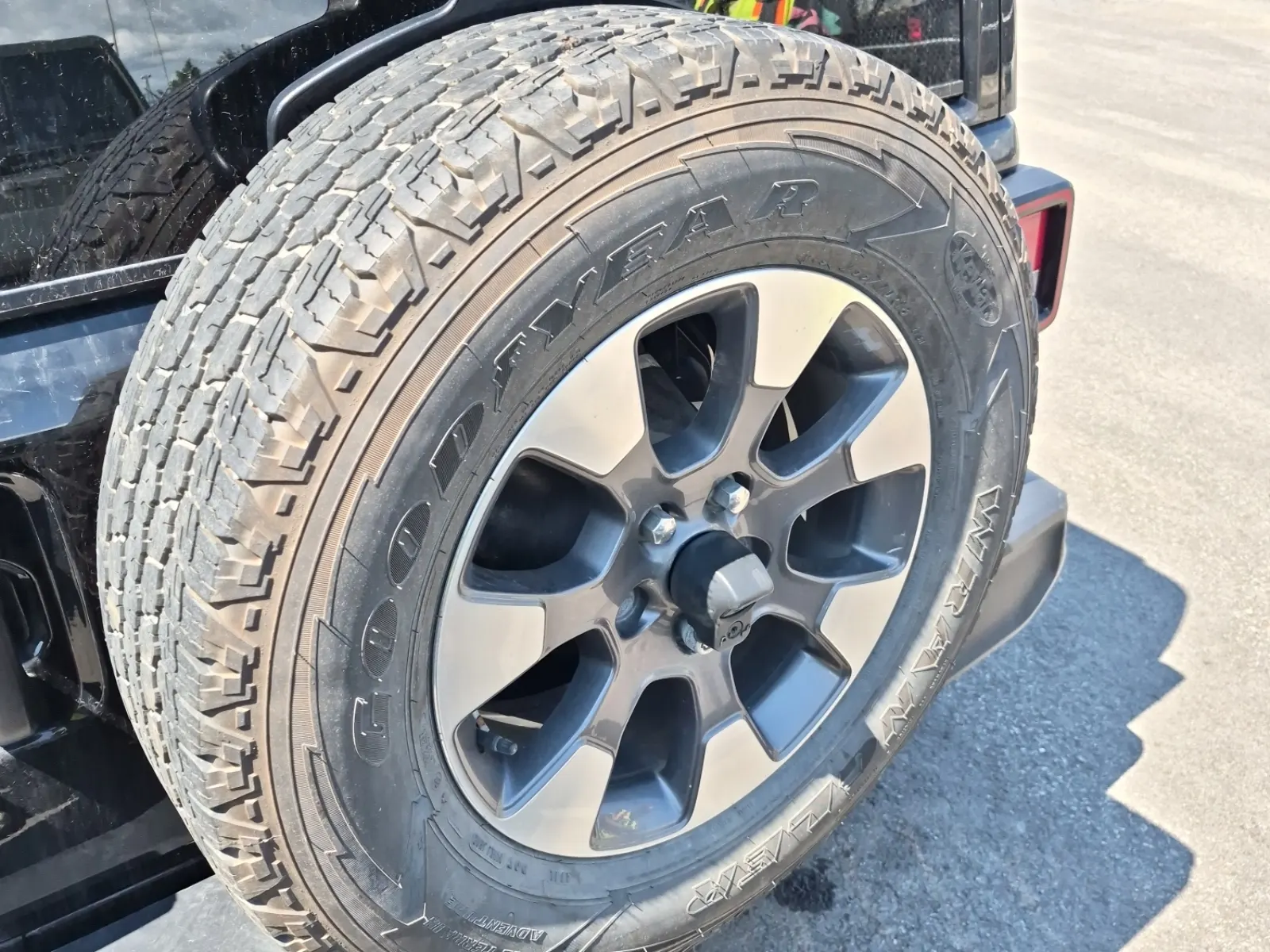 Spare Tire & Wheel Photo