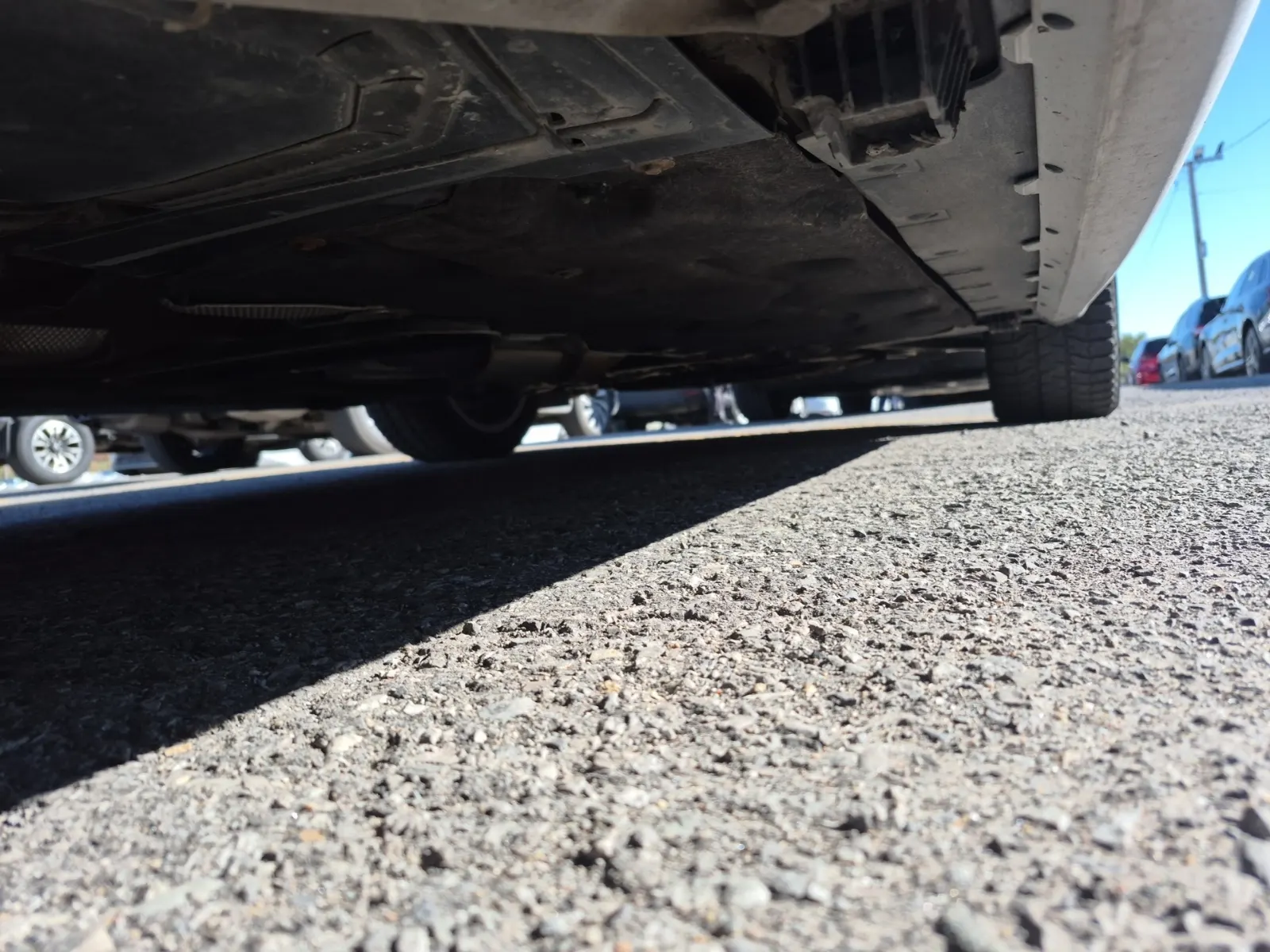 Undercarriage - Passenger Photo