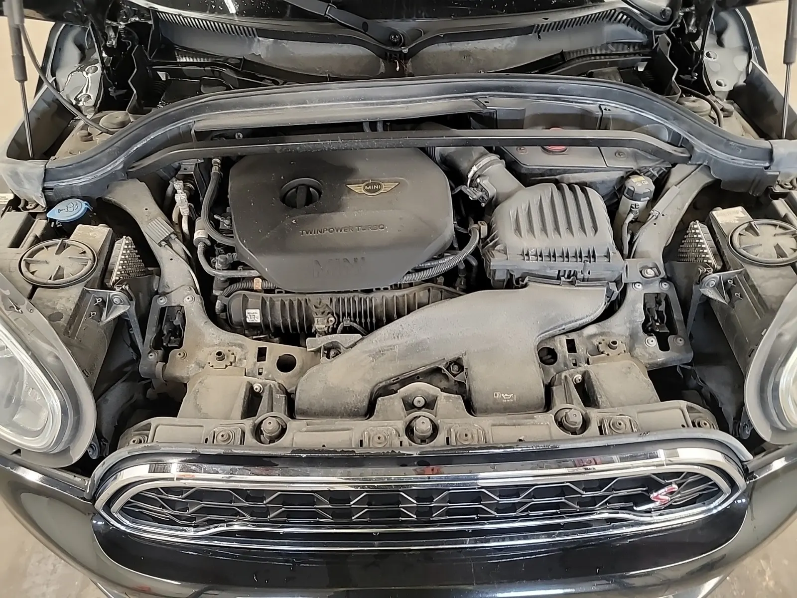 Engine Photo