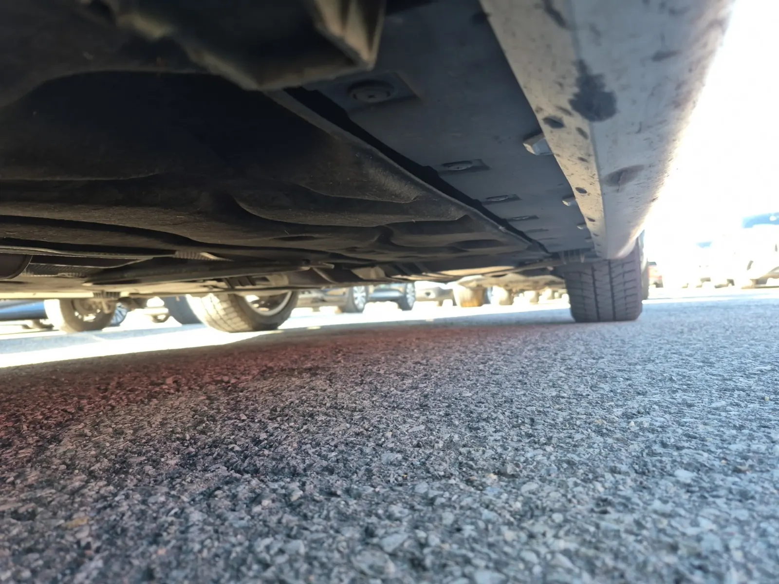 Undercarriage - Driver Photo