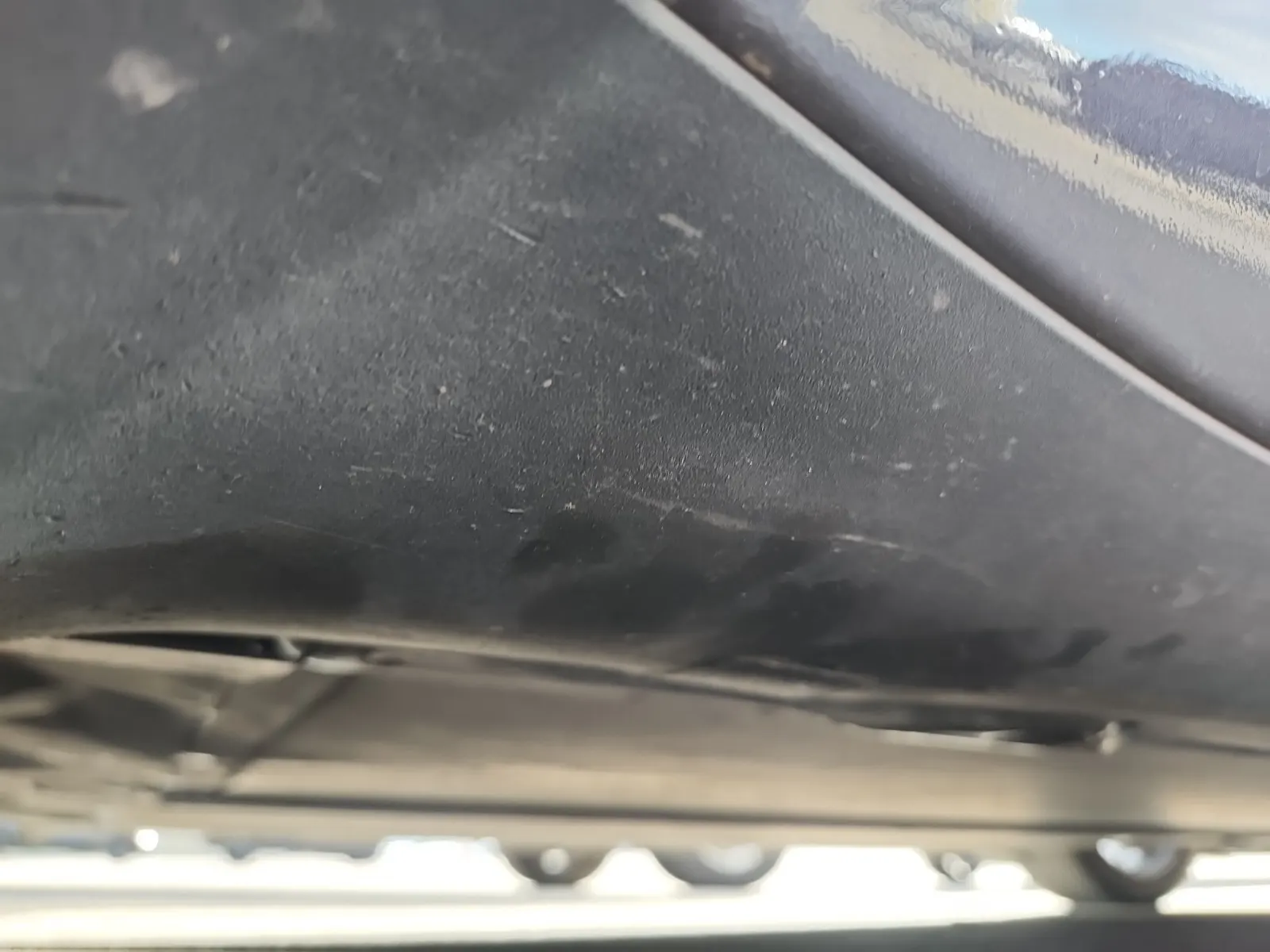 Undercarriage - Passenger Photo