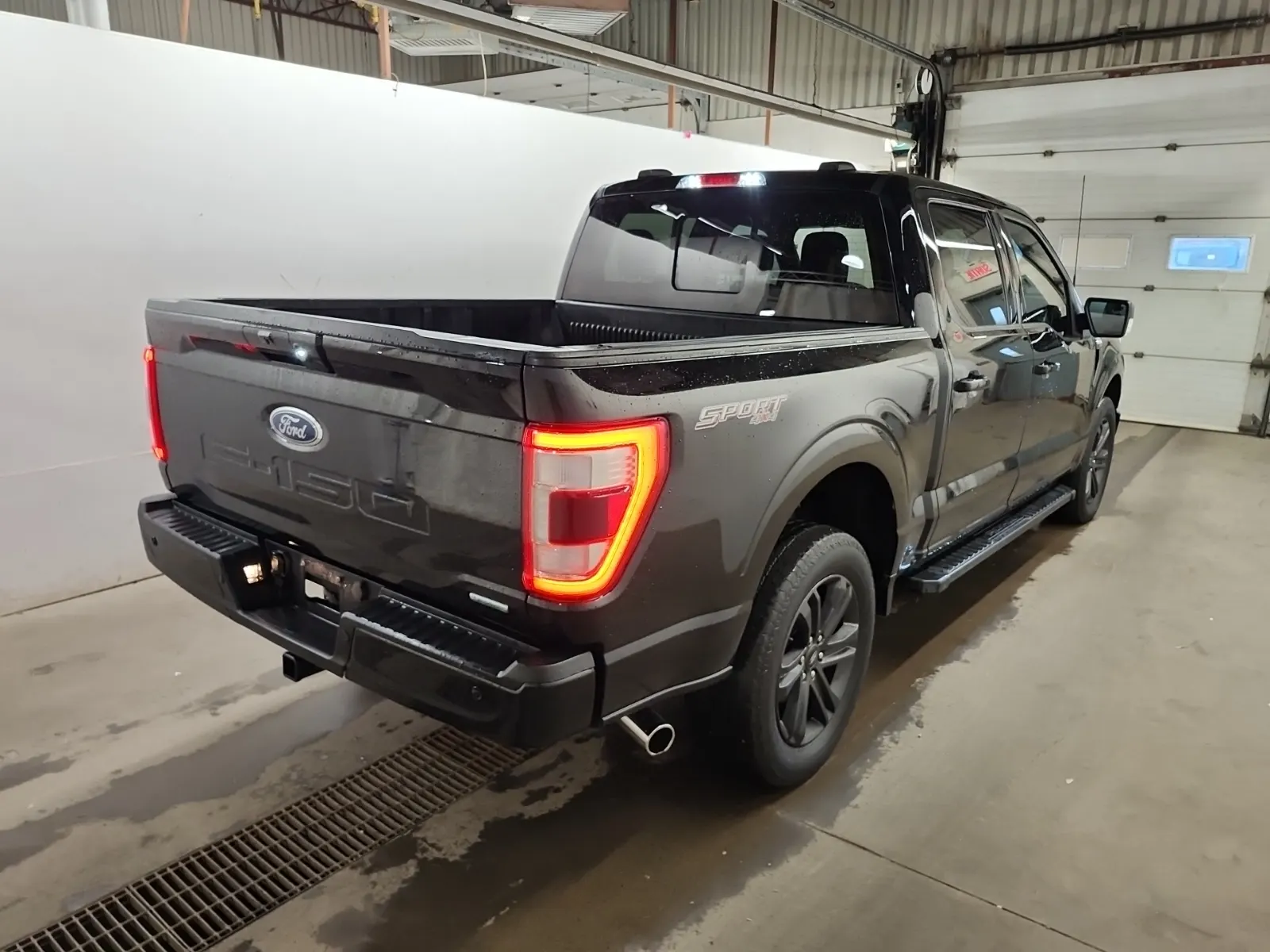 Passenger Rear 3/4 Photo