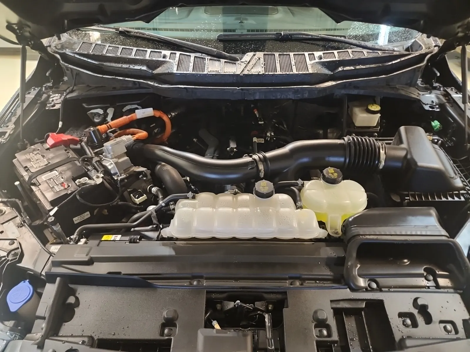 Engine Photo