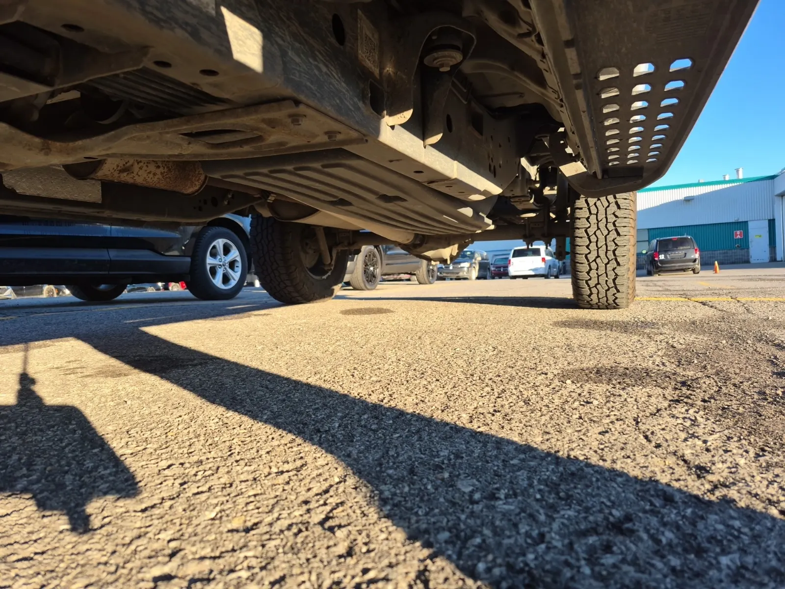Undercarriage - Driver Photo