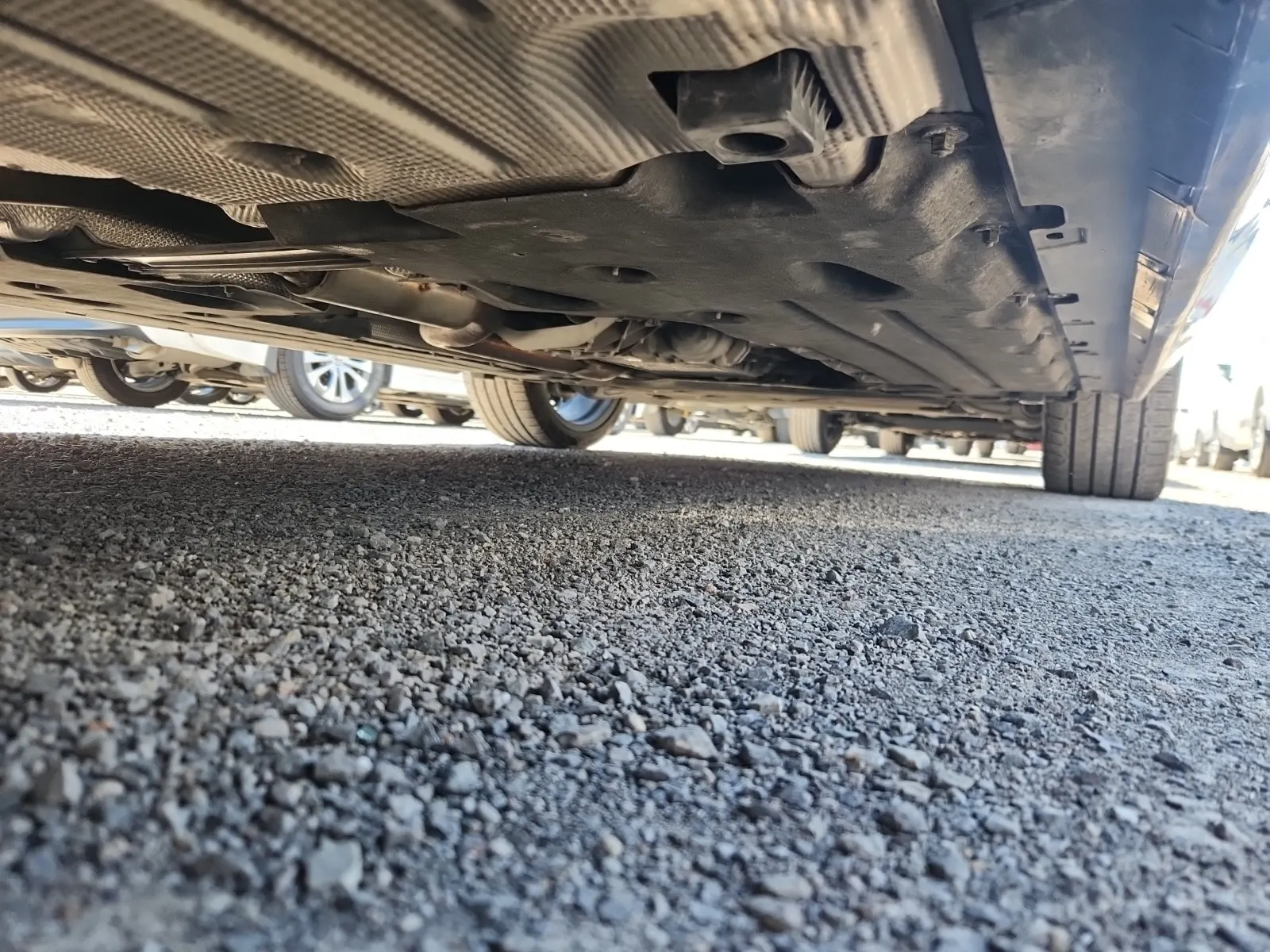 Undercarriage - Passenger Photo