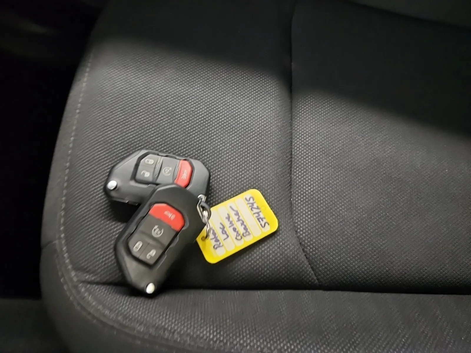 Keys/Fobs/Manual Photo