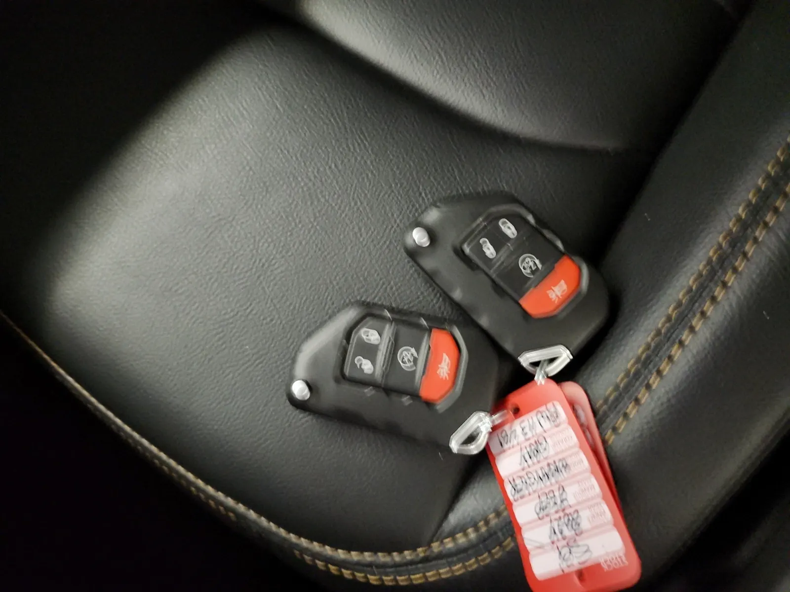 Keys/Fobs/Manual Photo
