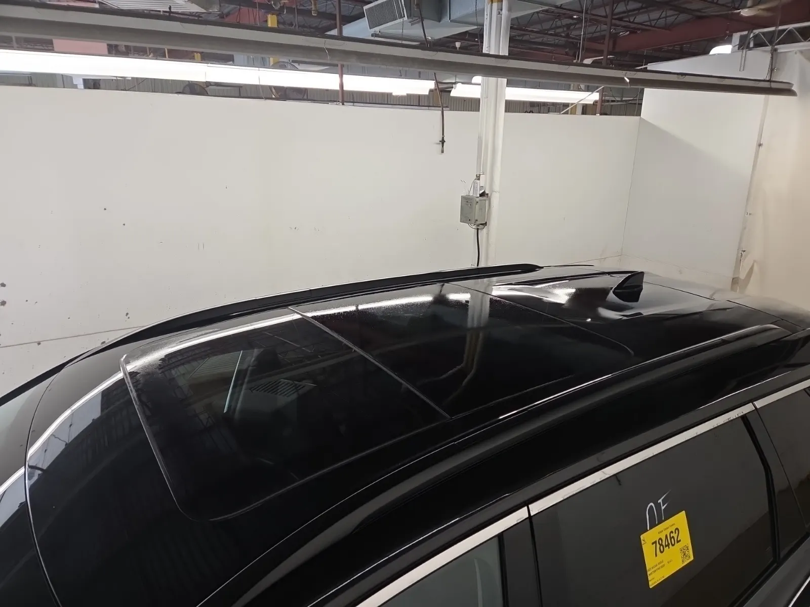 Exterior Roof Photo