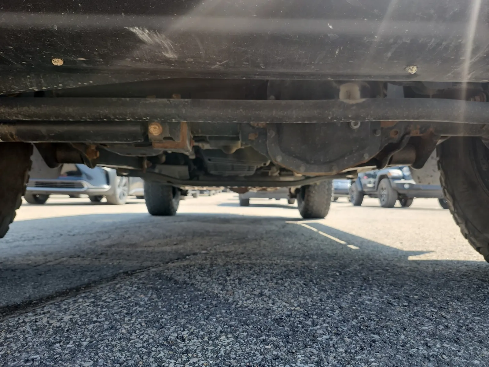 Undercarriage - Front Photo