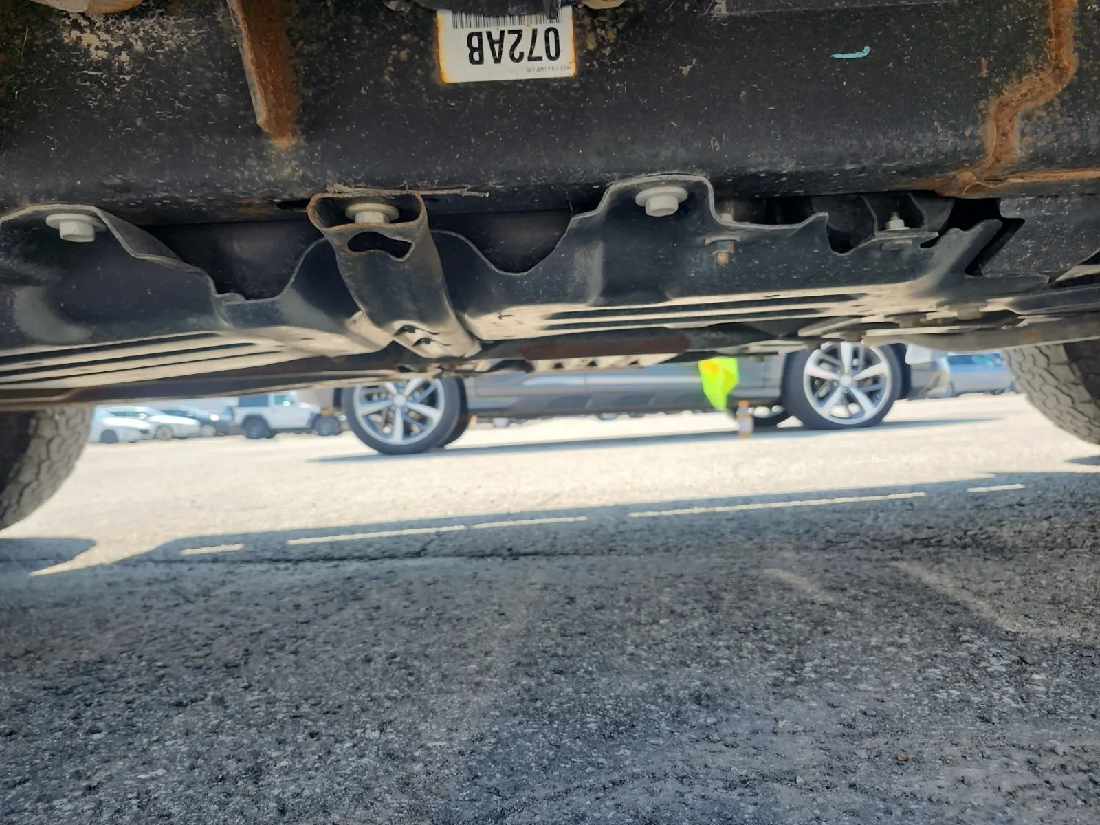 Undercarriage - Passenger Photo