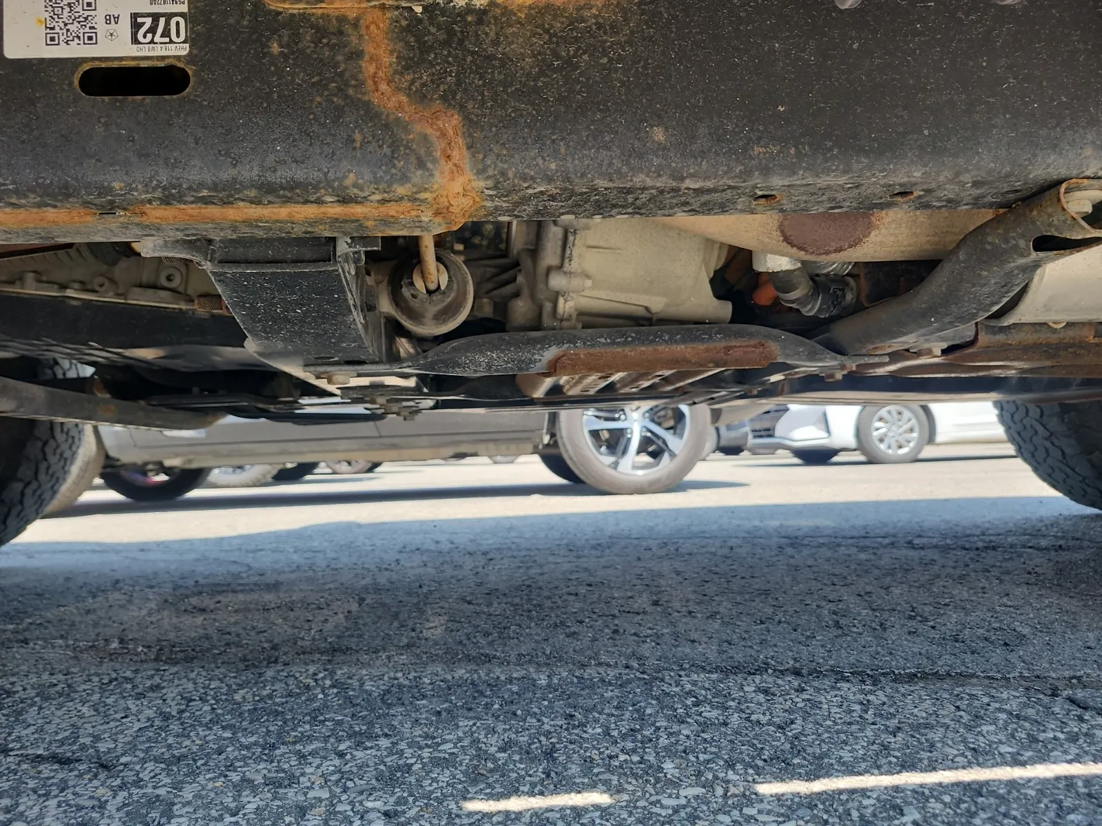 Undercarriage - Driver Photo