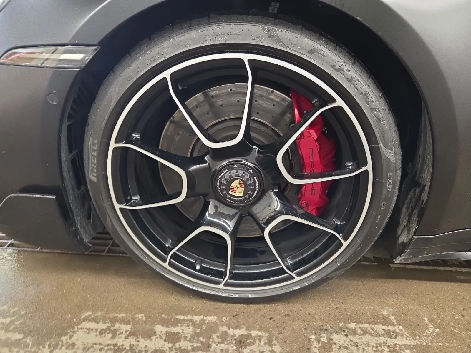 Front driver wheel/tire photo
