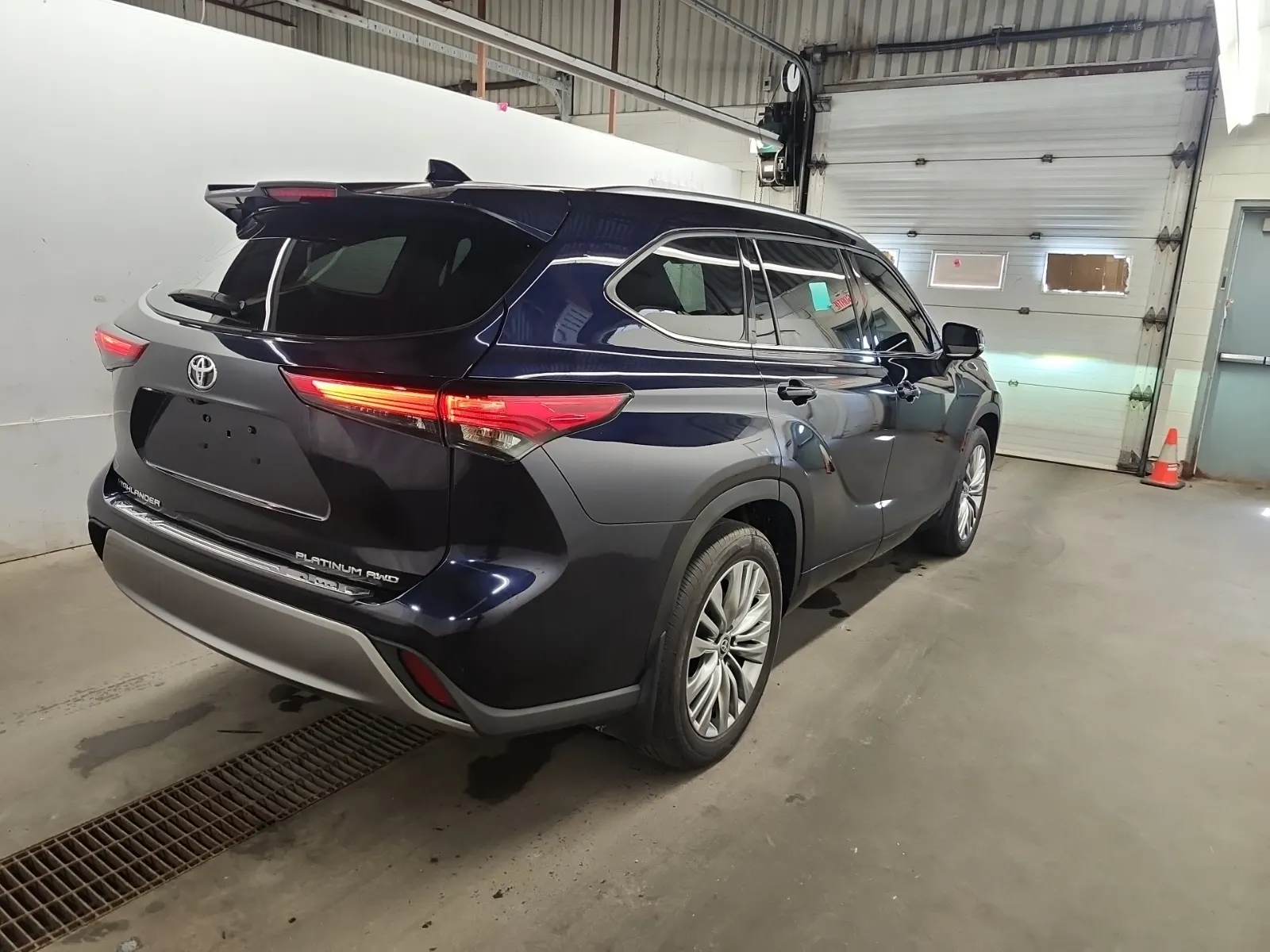 Passenger Rear 3/4 Photo