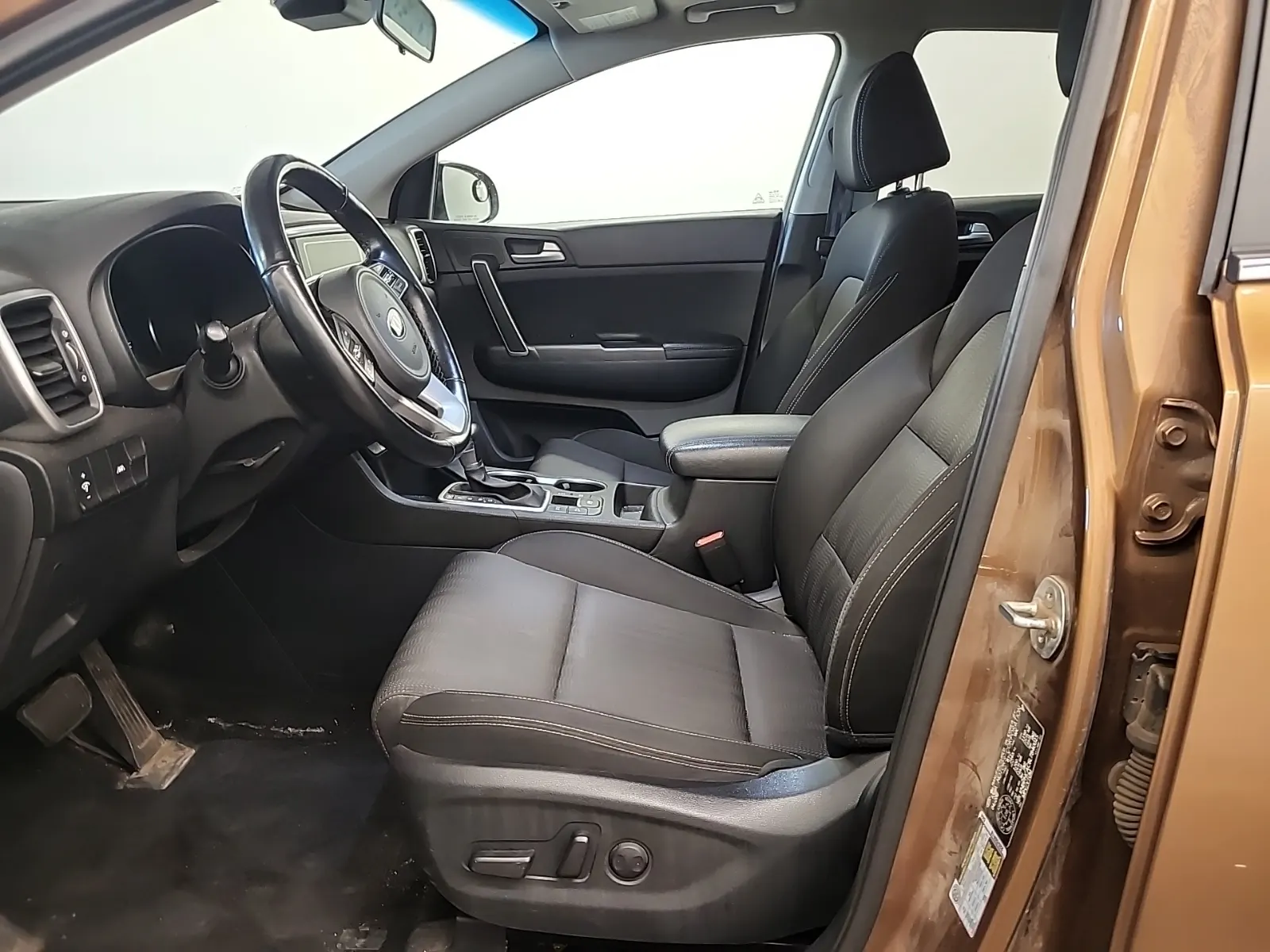 Front Interior Photo