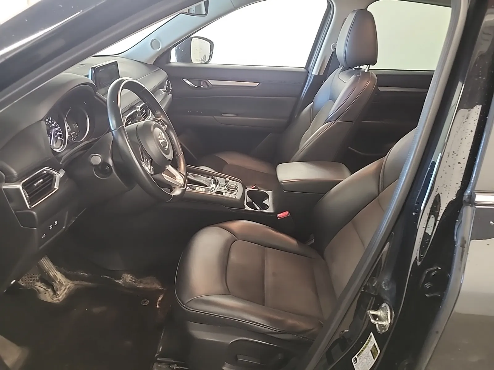 Front Interior Photo