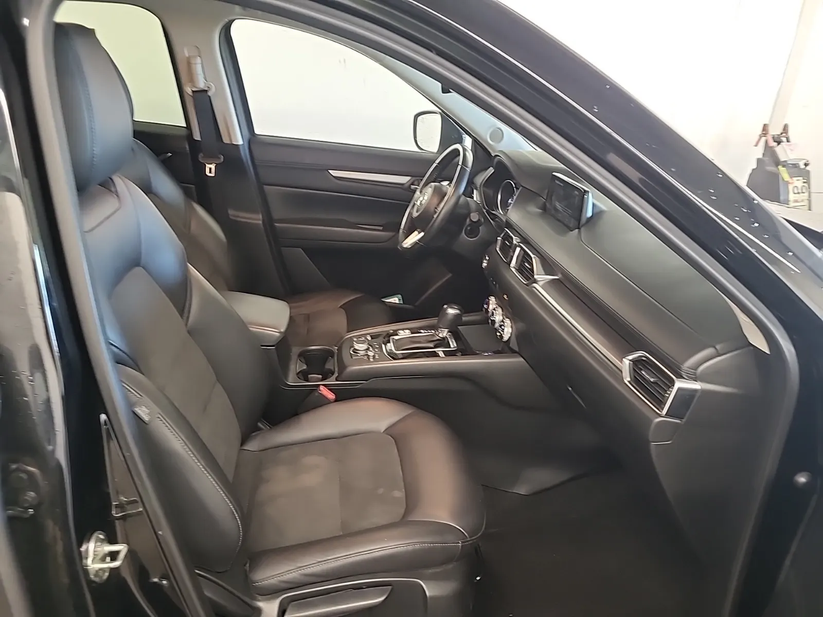 Right Side Interior Photo