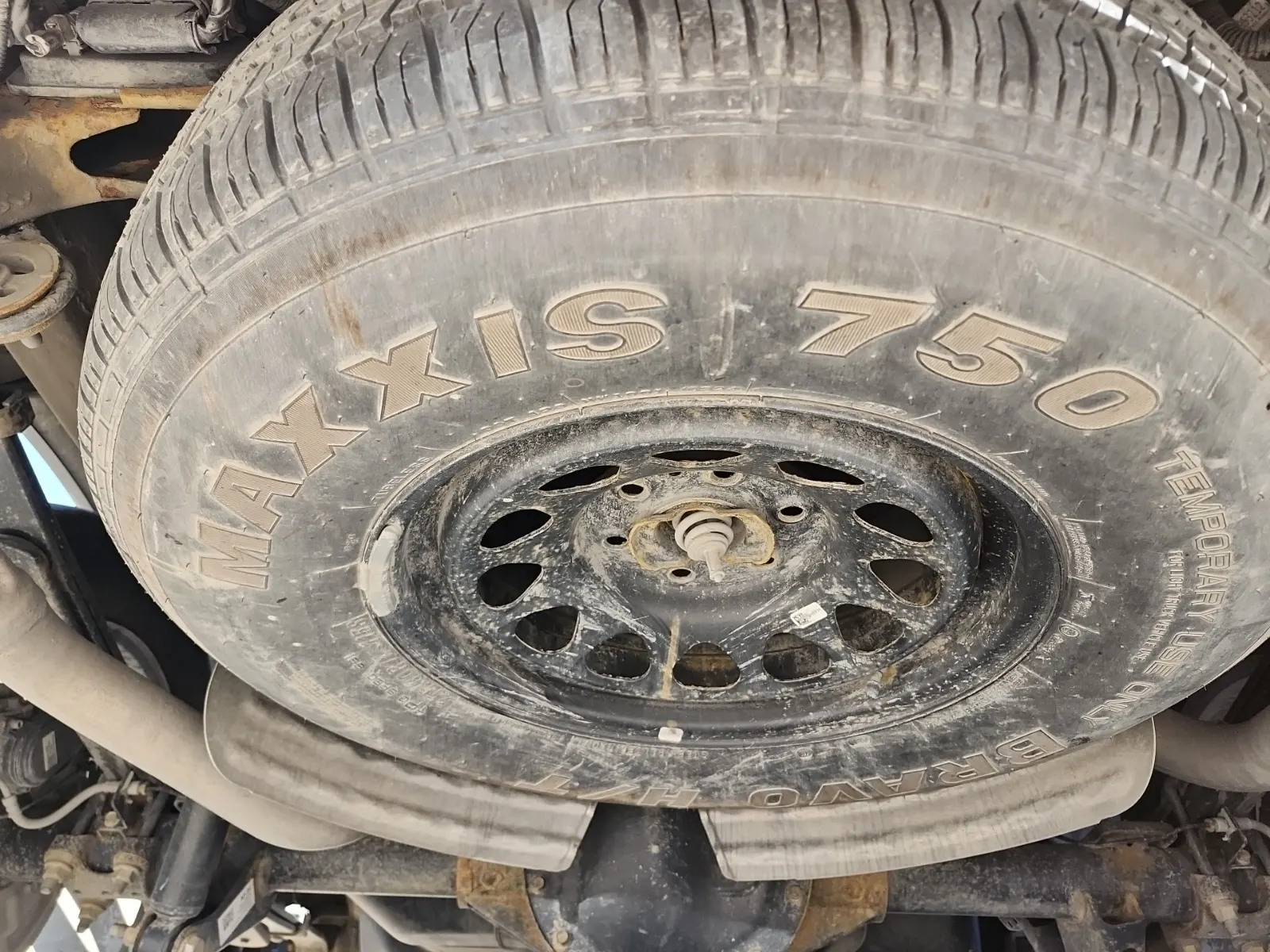 Spare Tire & Wheel Photo