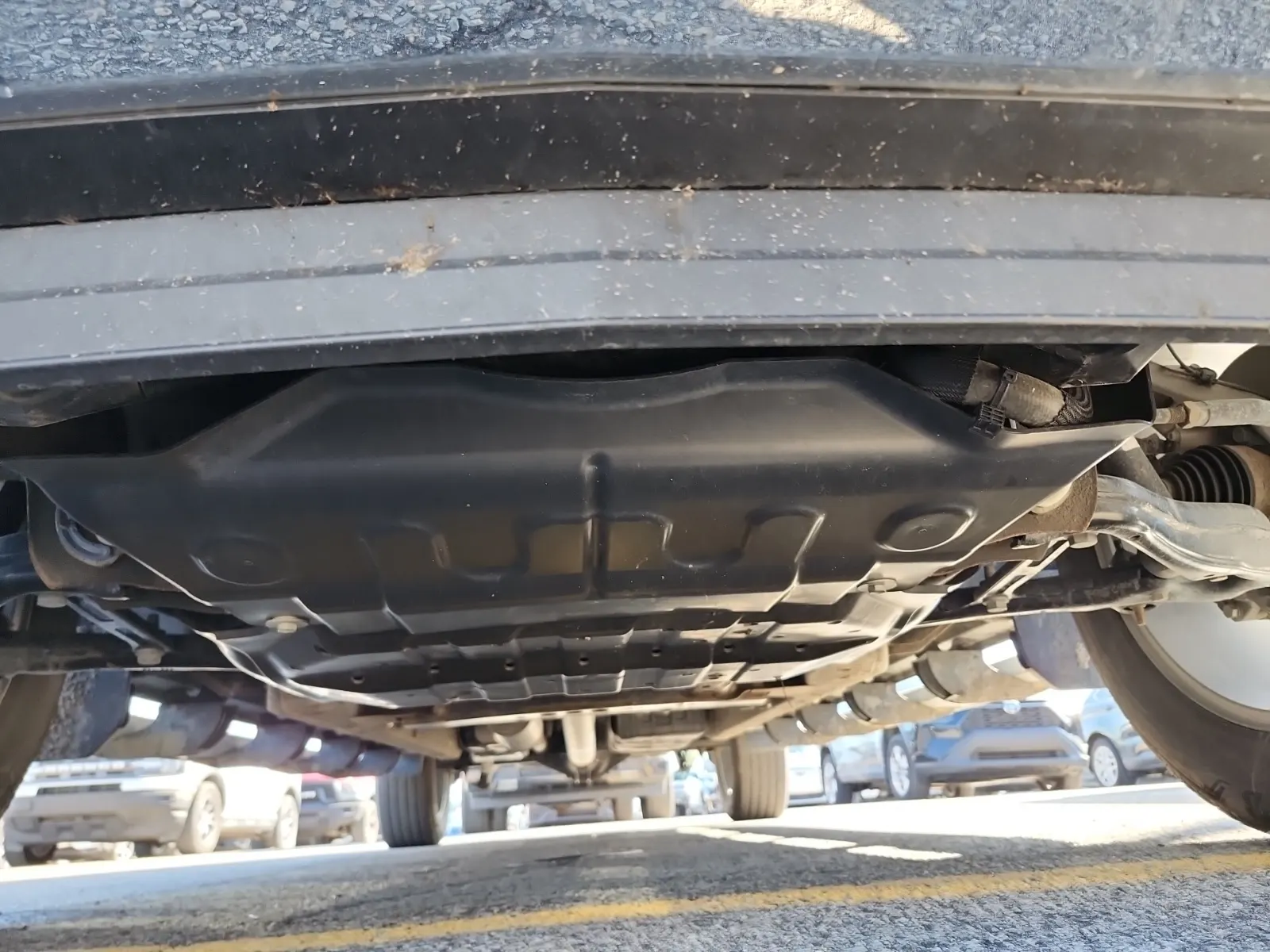 Undercarriage - Front Photo