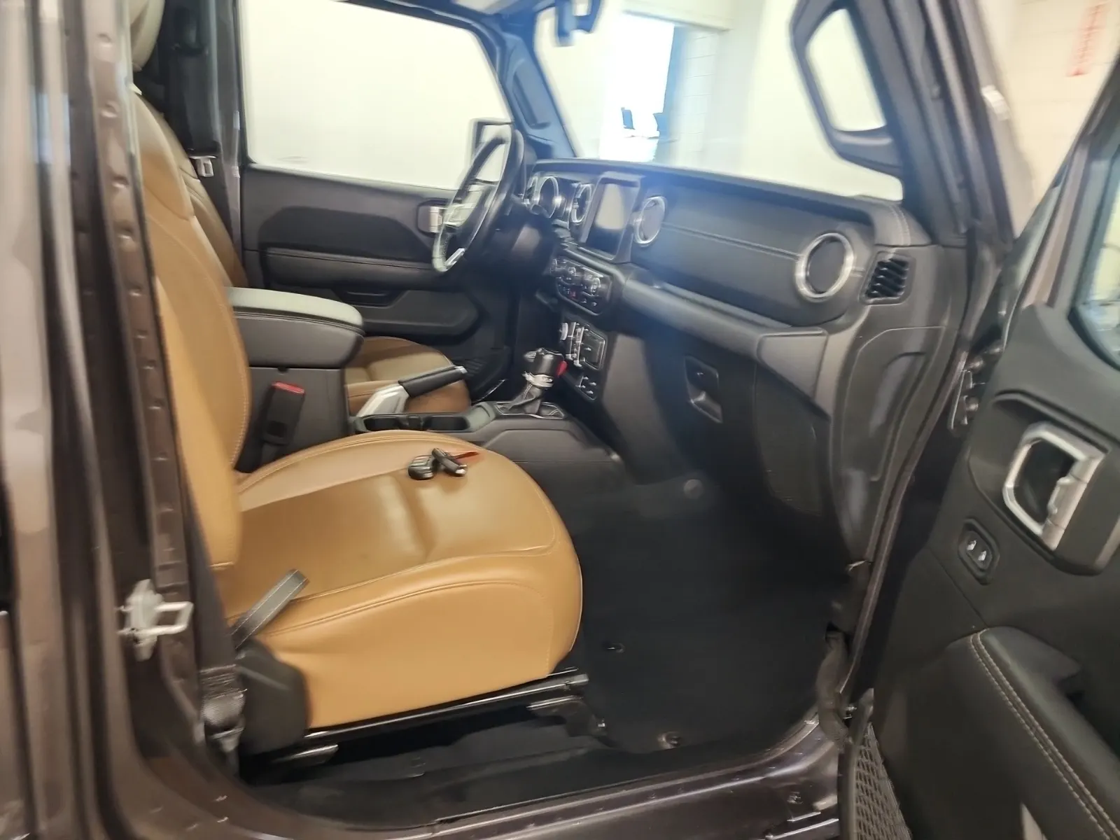 Right Side Interior Photo