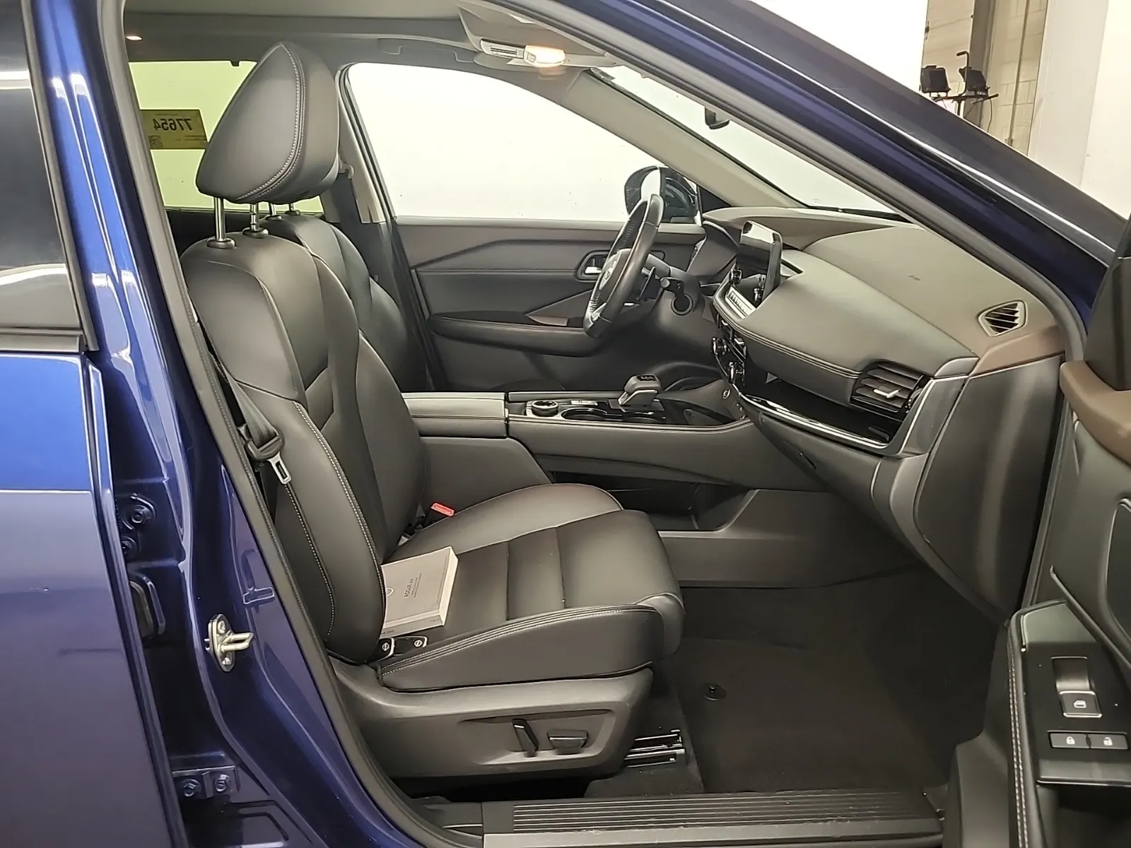 Right Side Interior Photo