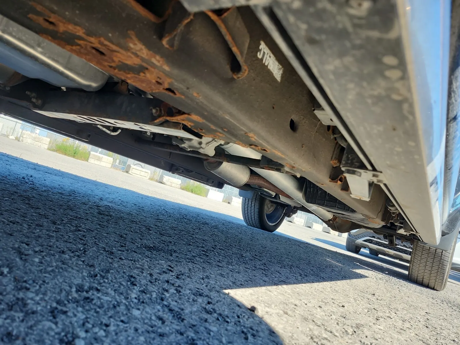Undercarriage - Driver Photo