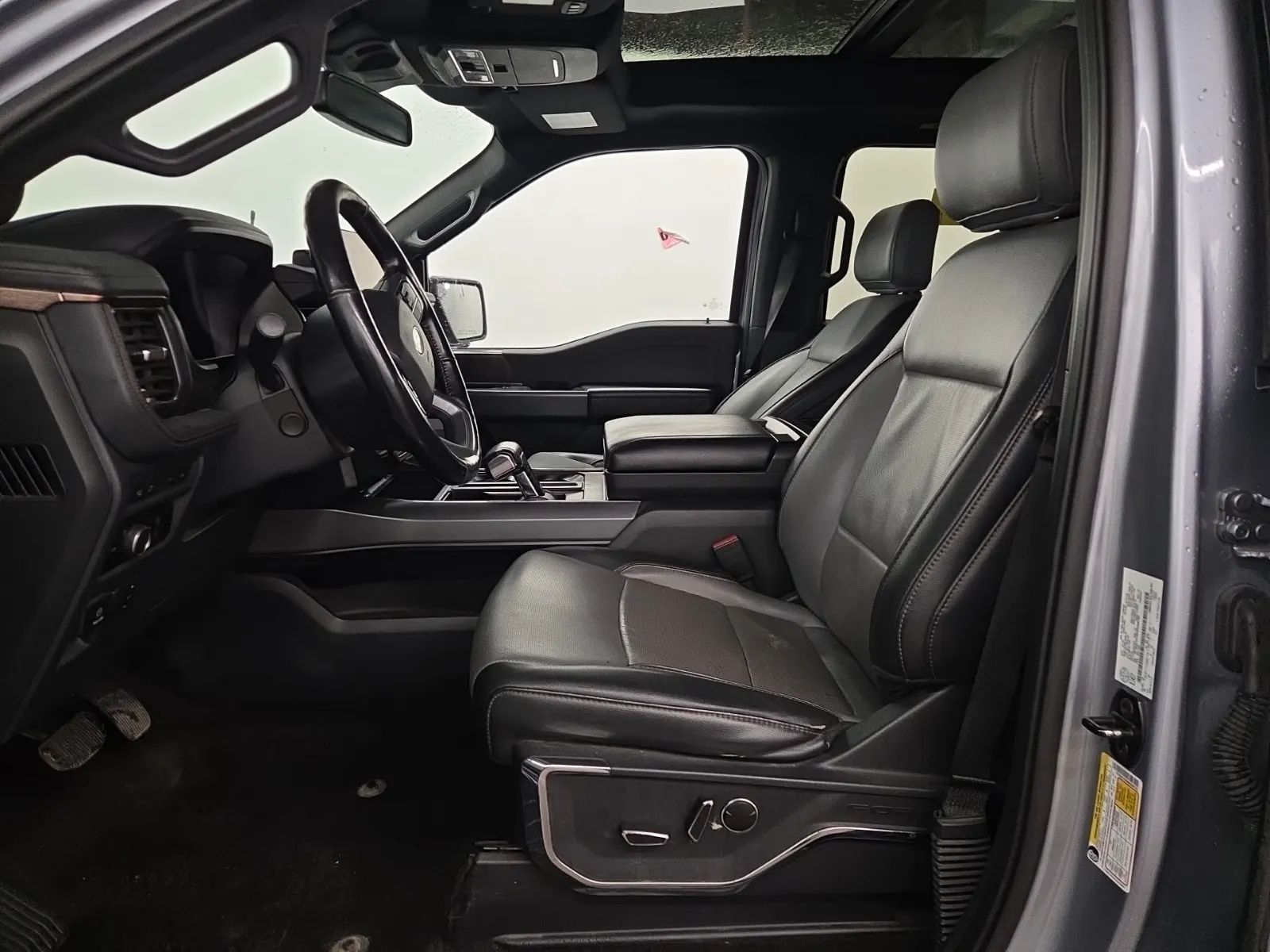 Front Interior Photo