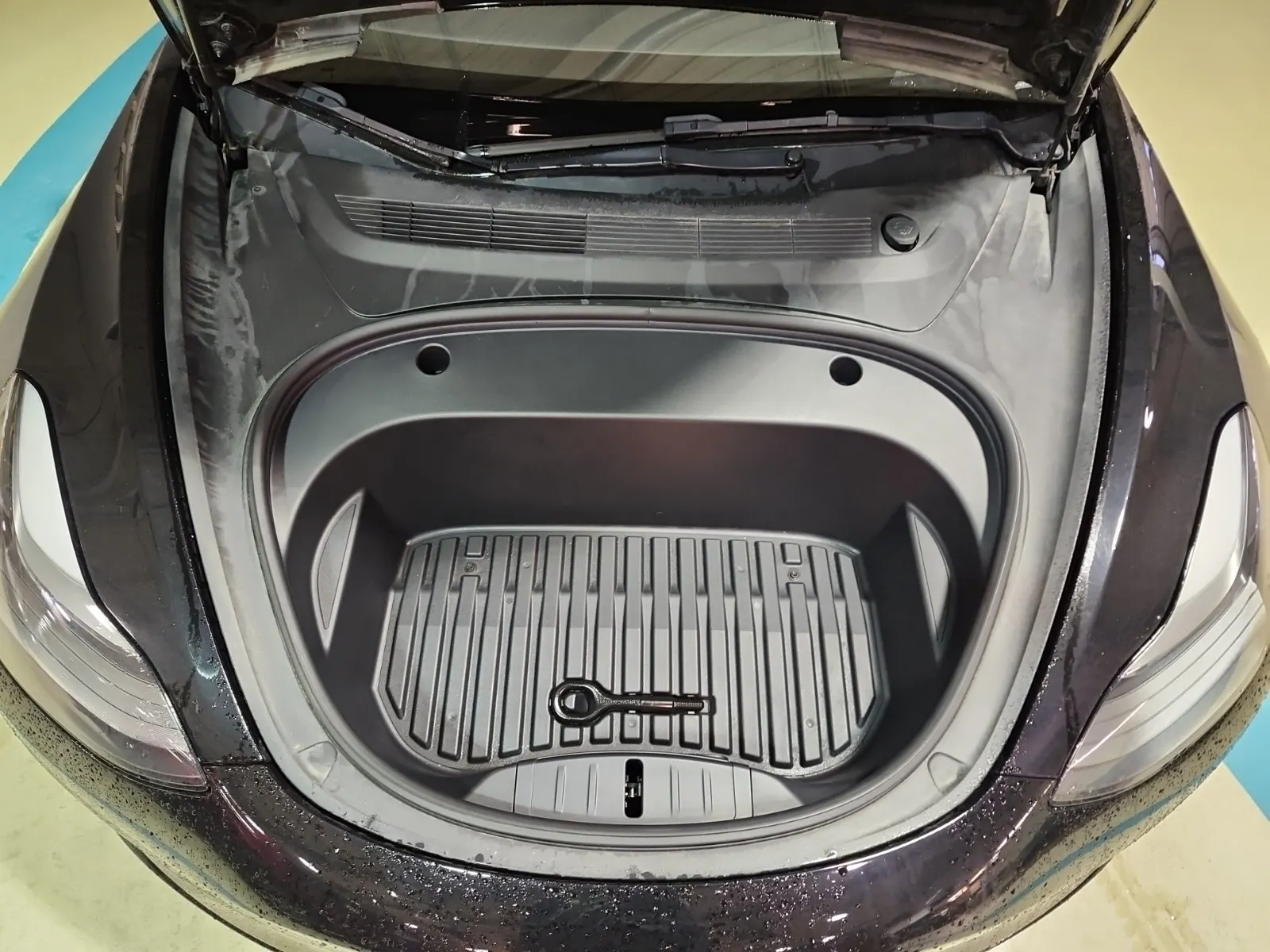 Engine Photo