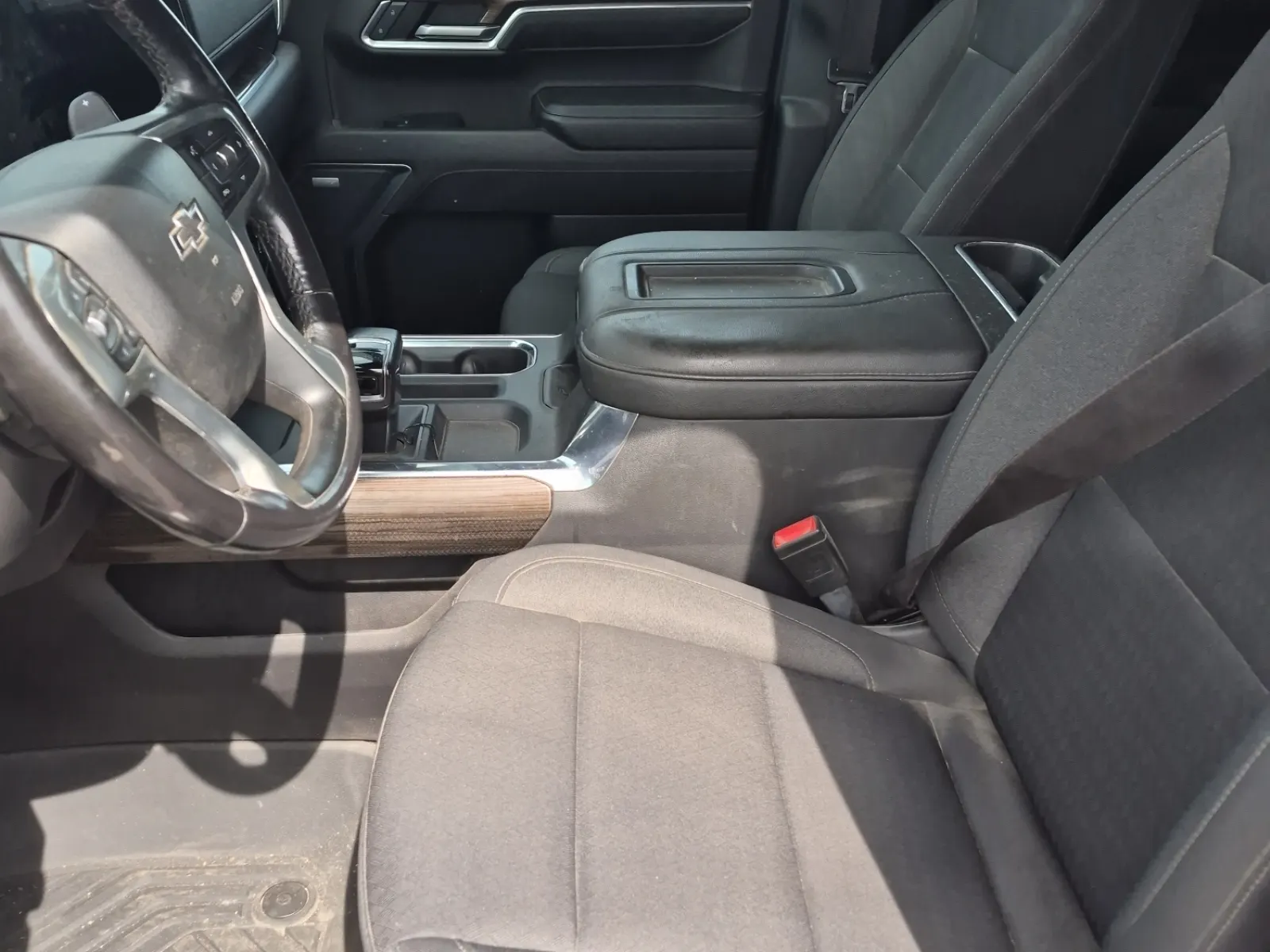 Front Interior Photo