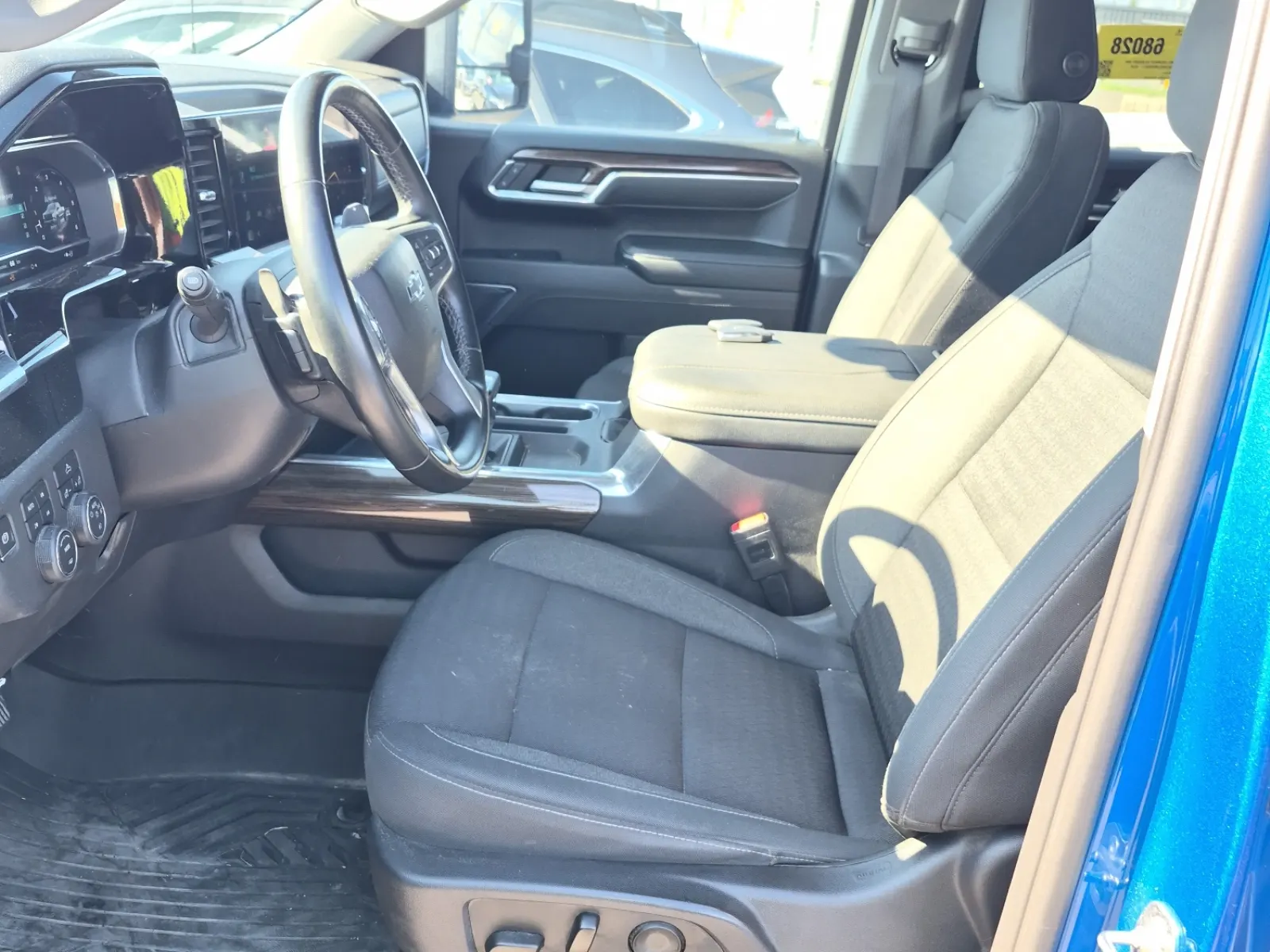 Front Interior Photo