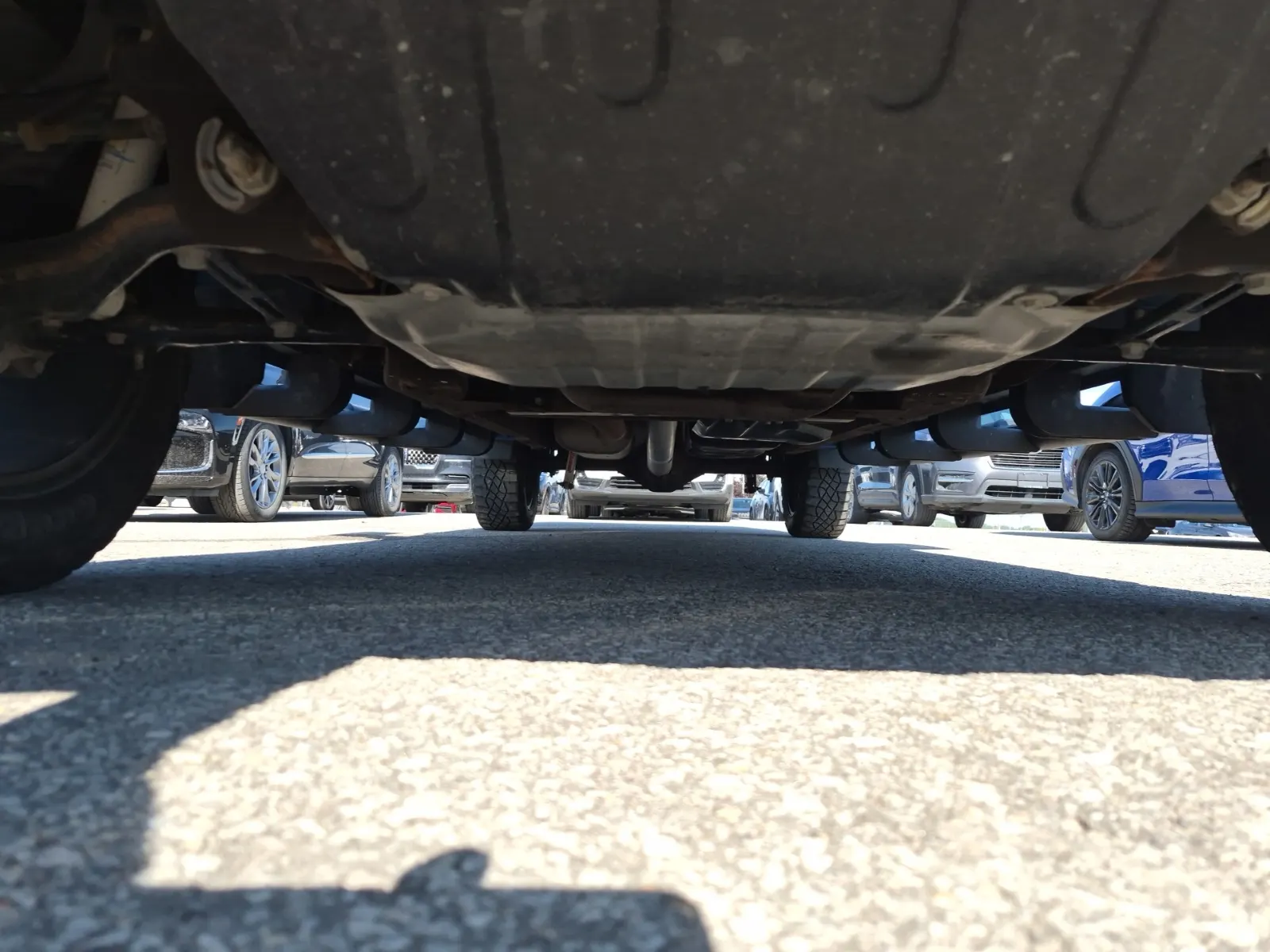 Undercarriage - Front Photo