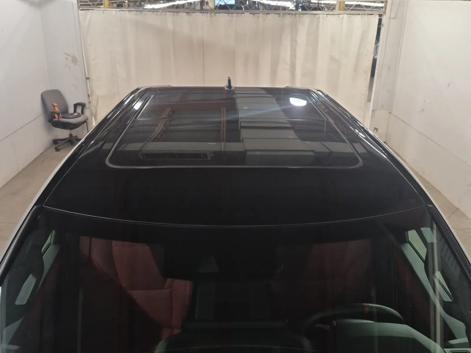 Exterior Roof Photo