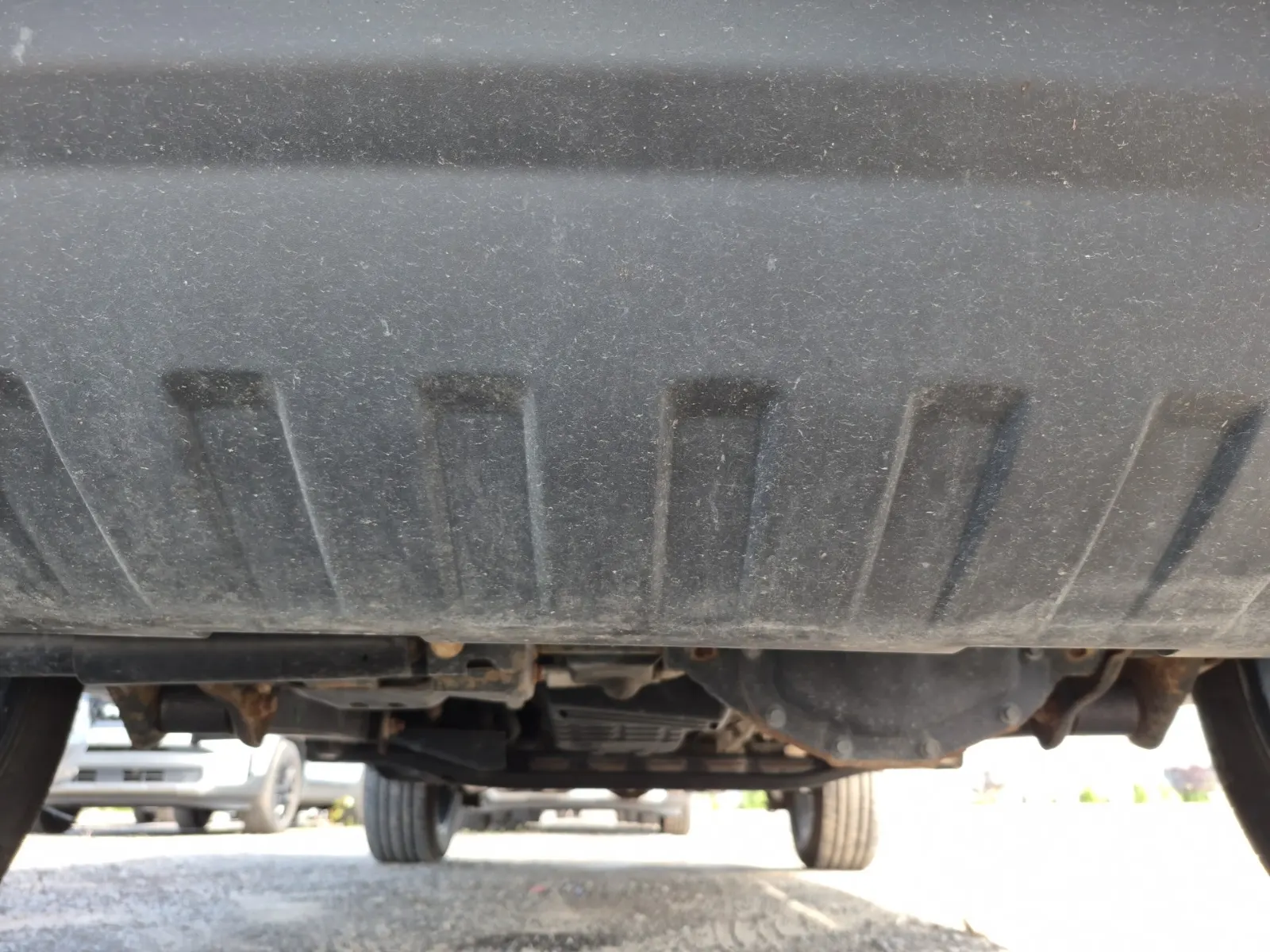 Undercarriage - Front Photo
