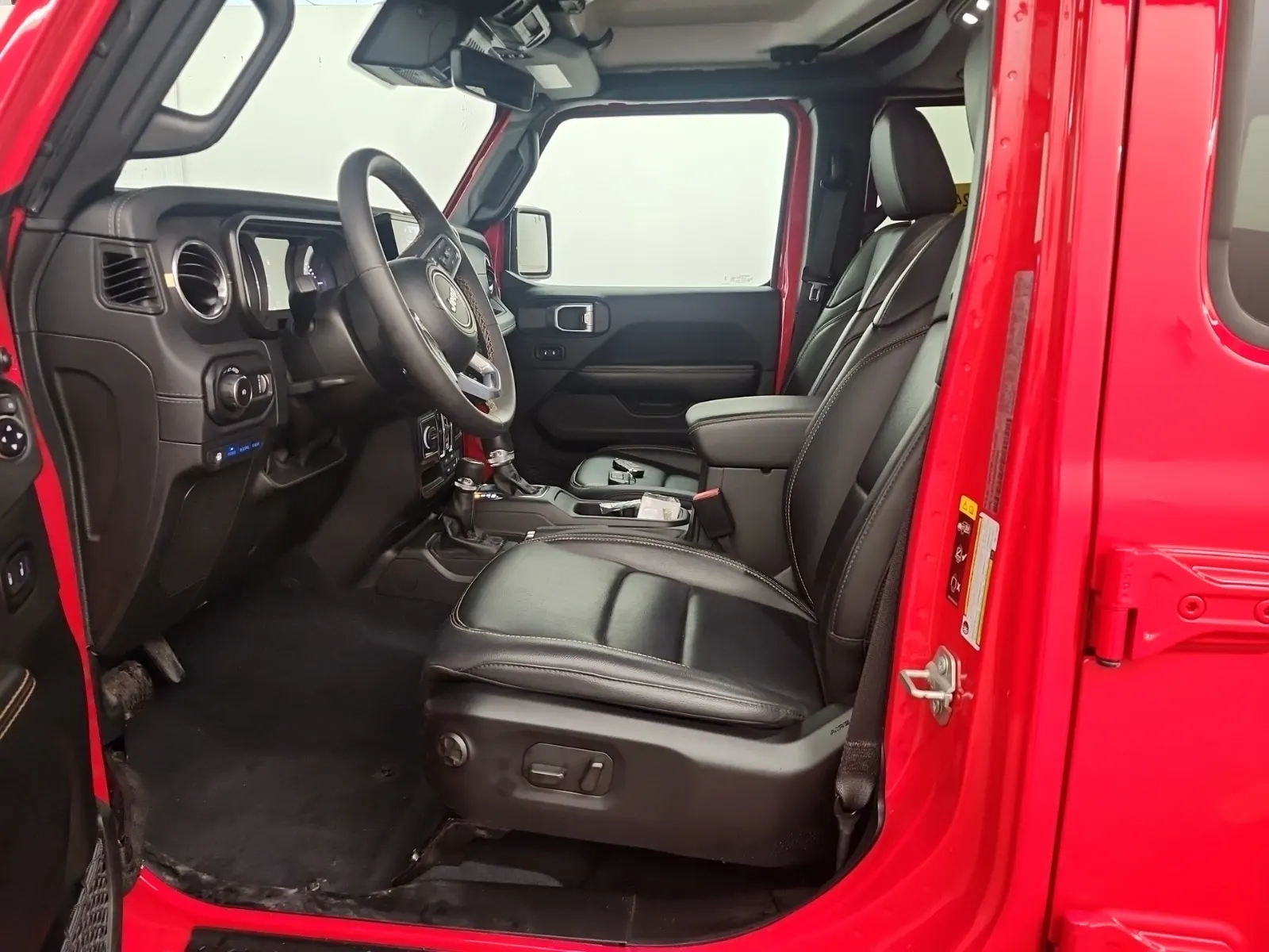 Front Interior Photo