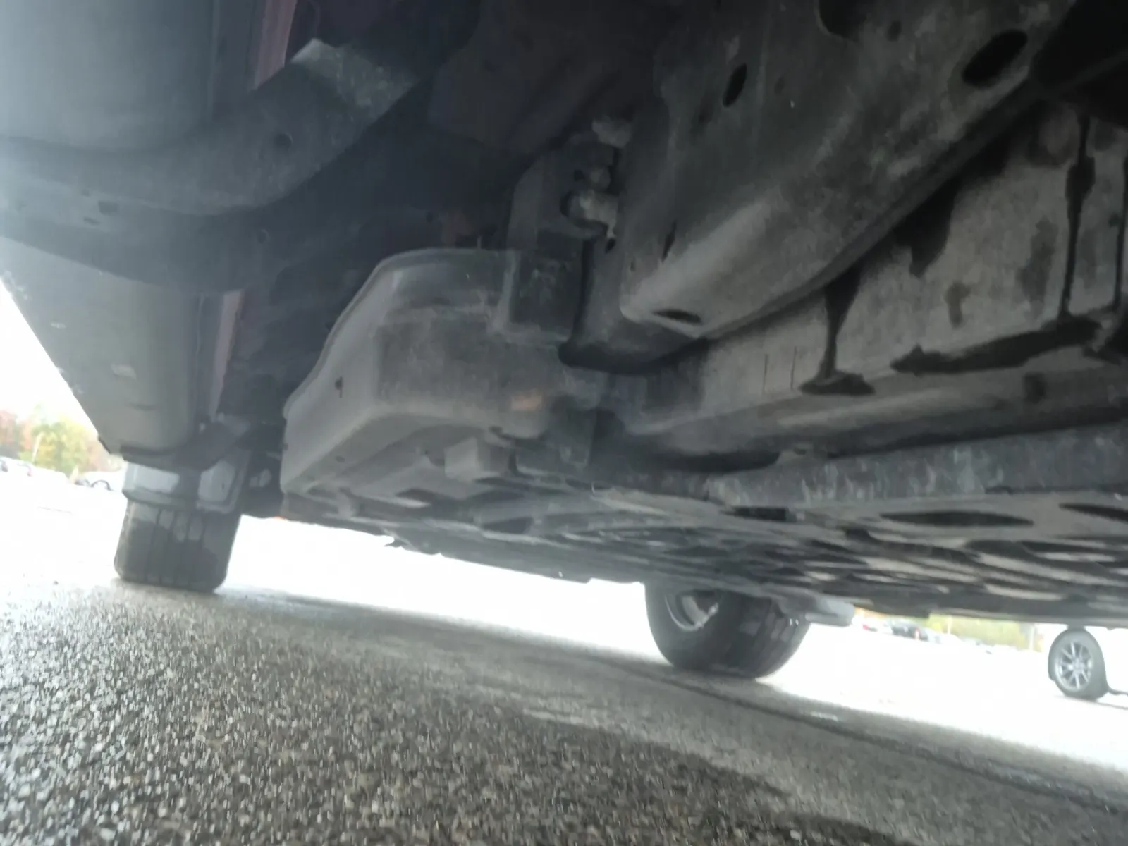 Undercarriage - Driver Photo