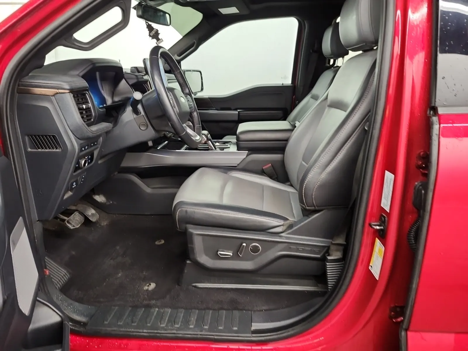 Front Interior Photo