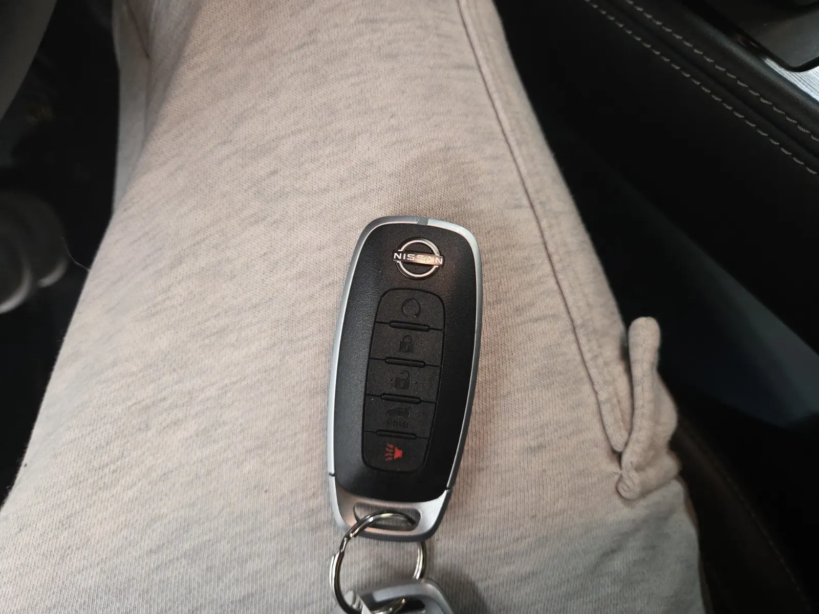 Keys/Fobs/Manual Photo