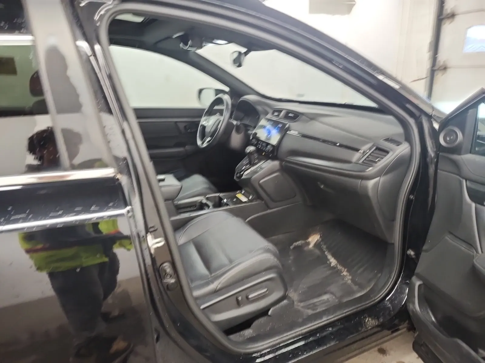 Right Side Interior Photo