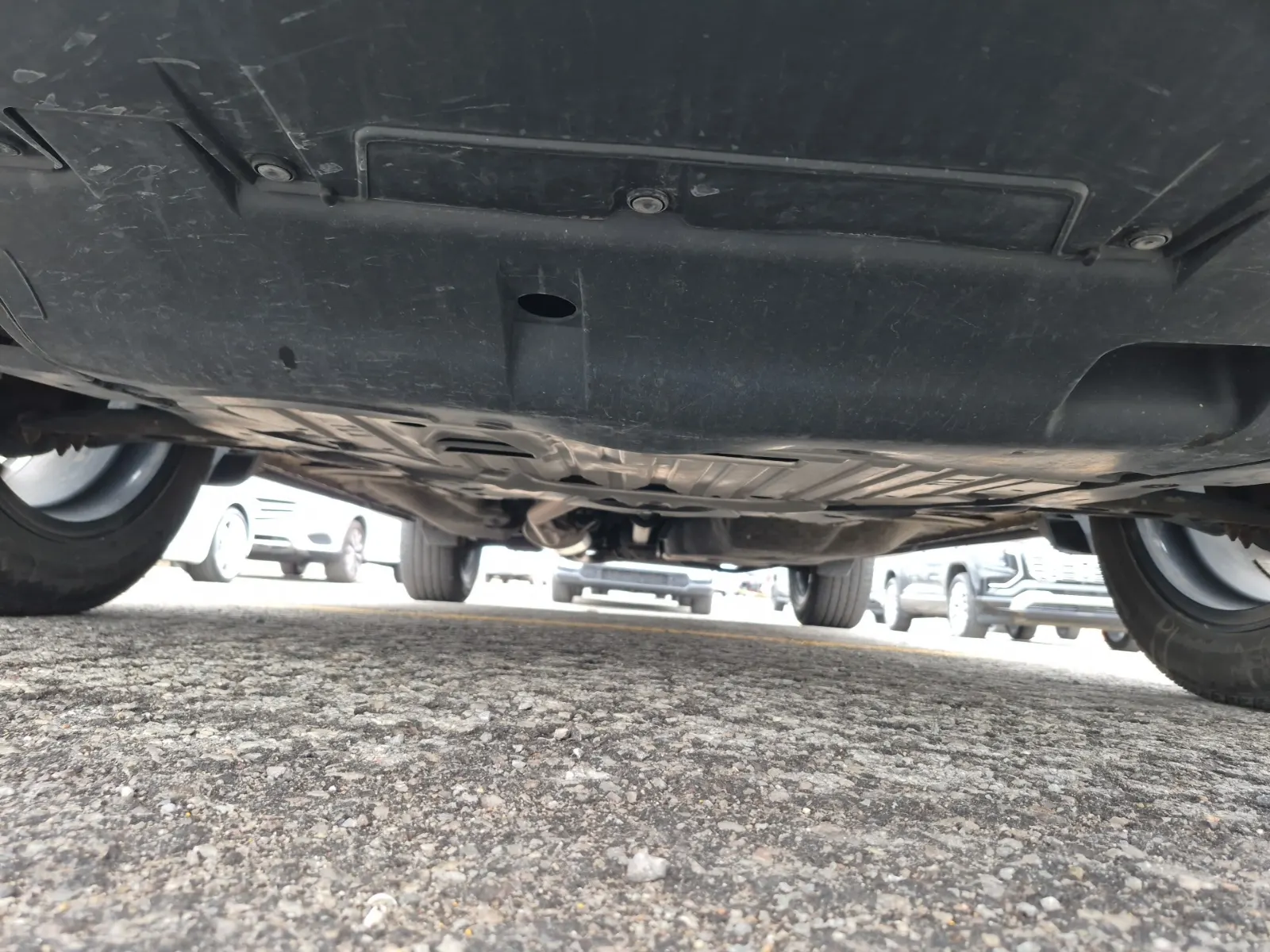 Undercarriage - Front Photo