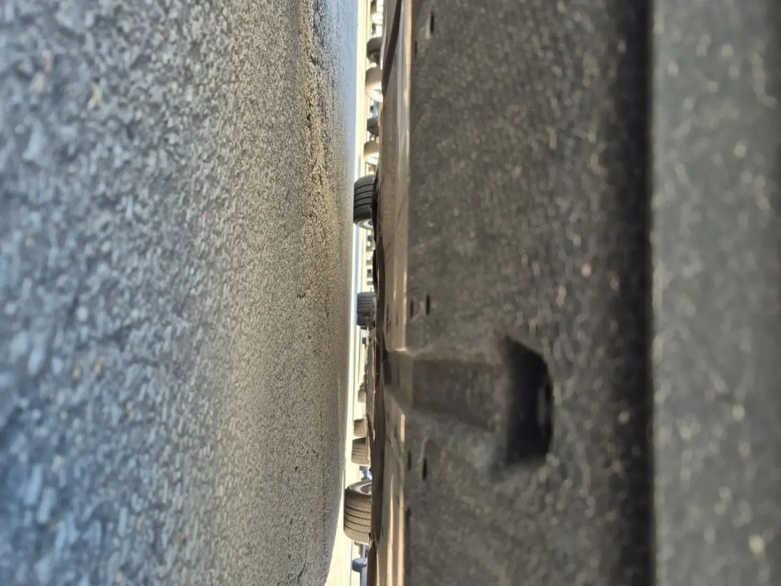Undercarriage - Front Photo
