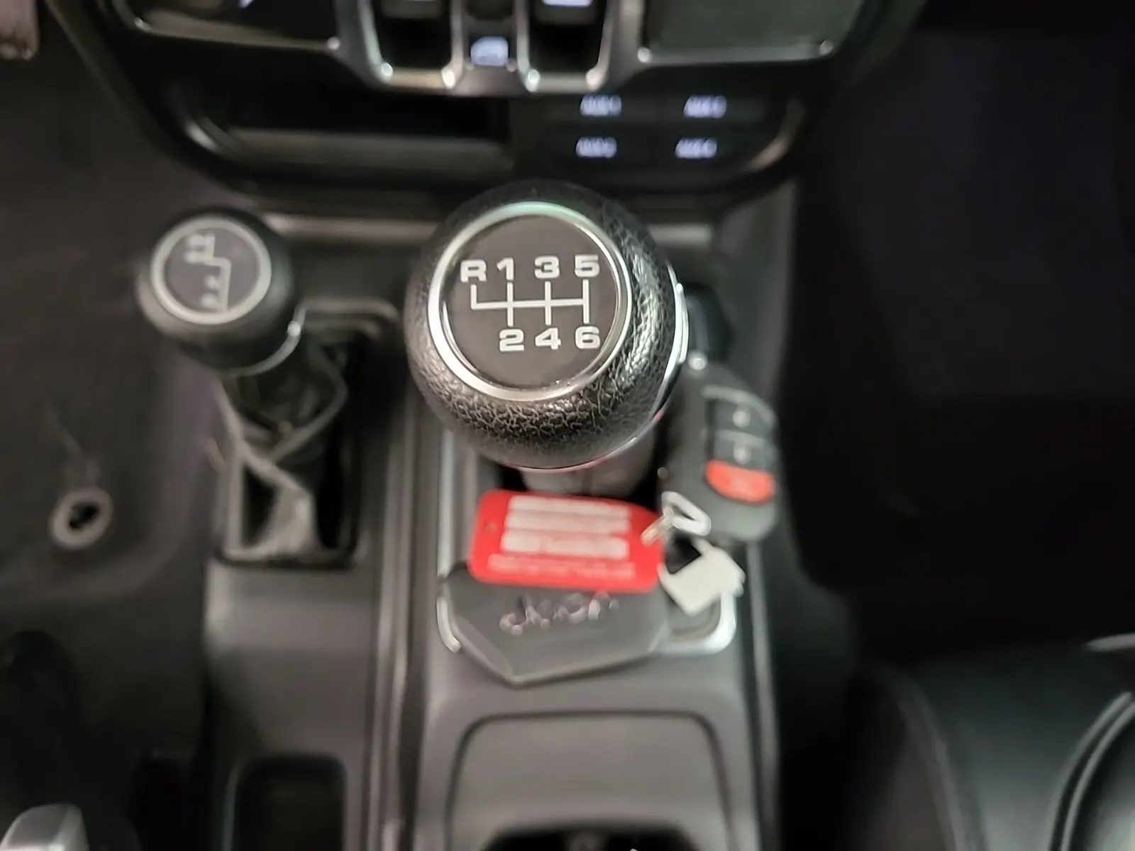 Keys/Fobs/Manual Photo