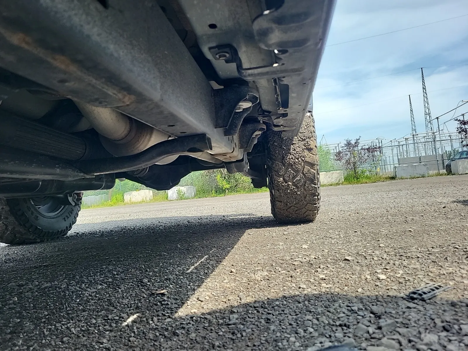 Undercarriage - Driver Photo